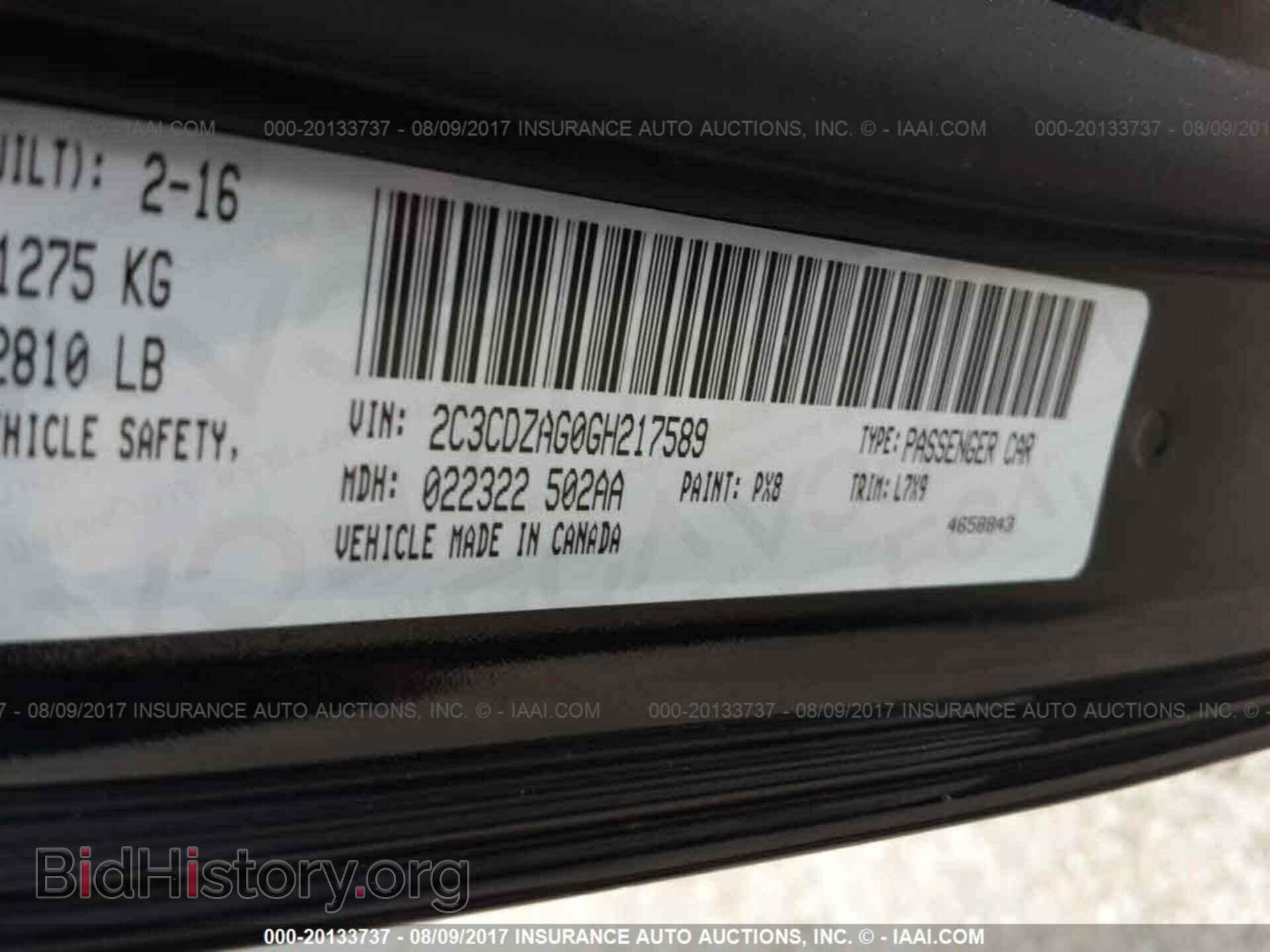 2016 Dodge Challenger - VIN: 2C3CDZAG0GH217589 - Photo 9