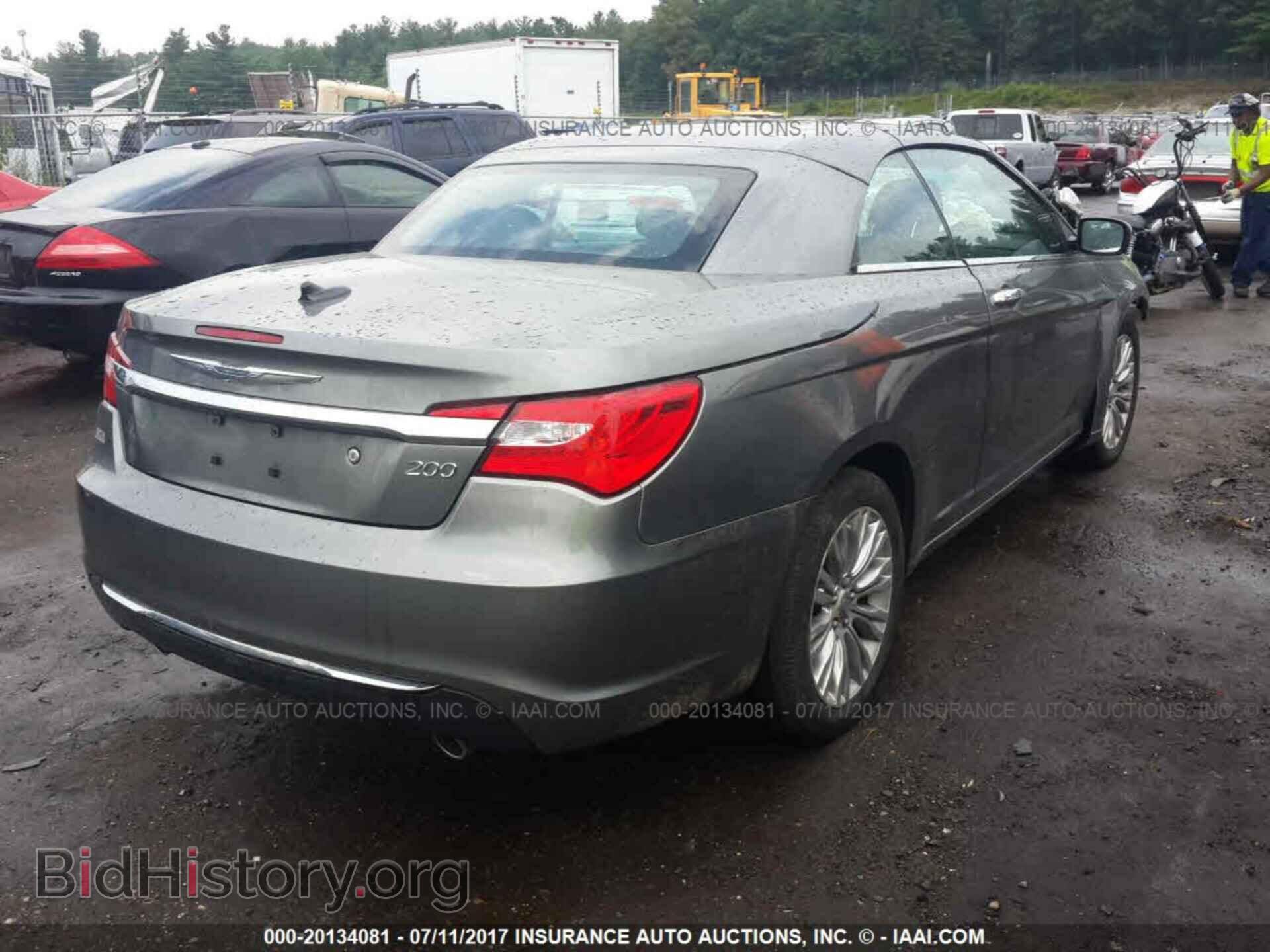 2012 Chrysler 200 - VIN: 1C3BCBFG0CN279638 - Фото 4