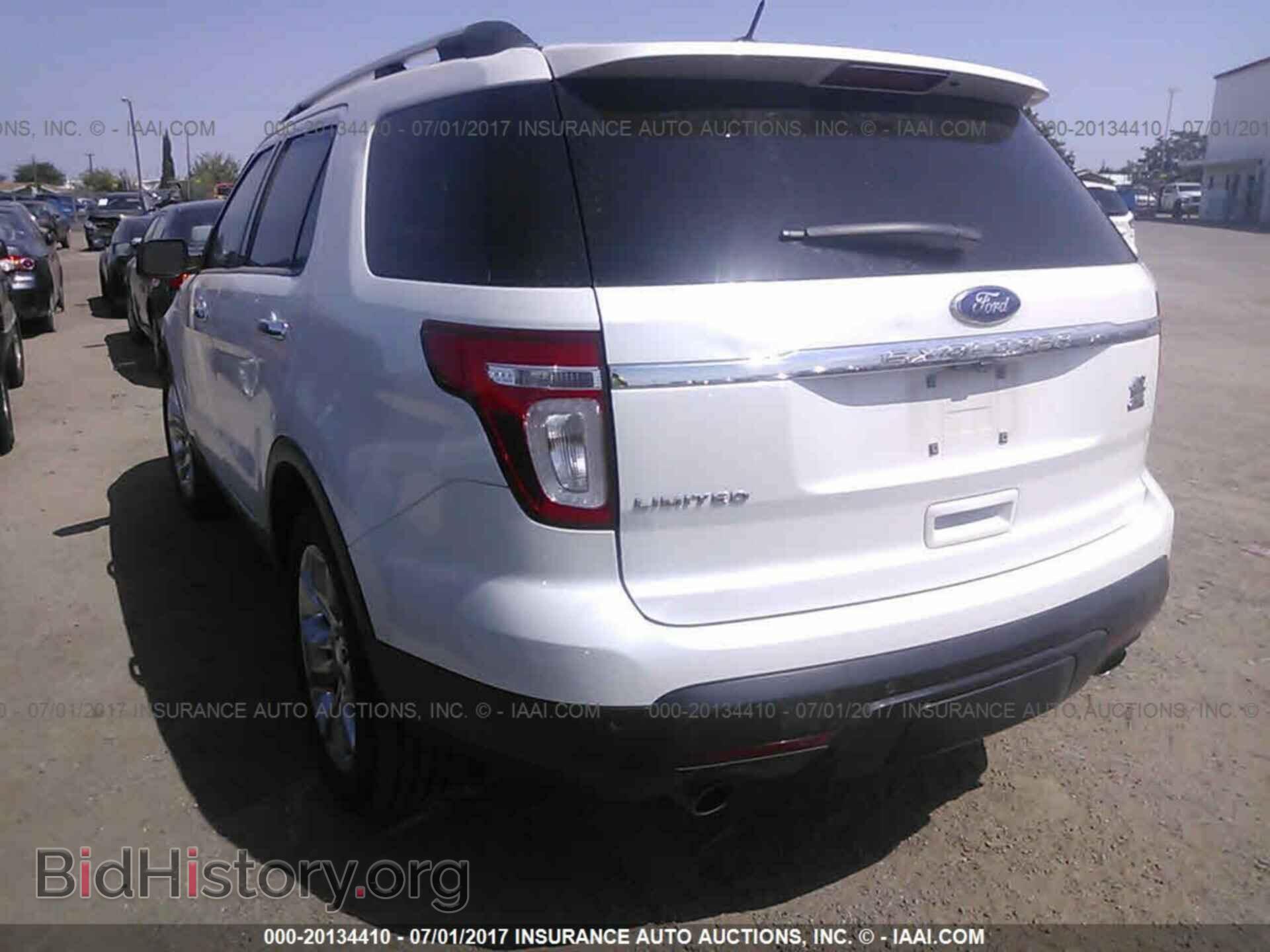 2011 Ford Explorer - VIN: 1FMHK7F84BGA42700 - Фото 4