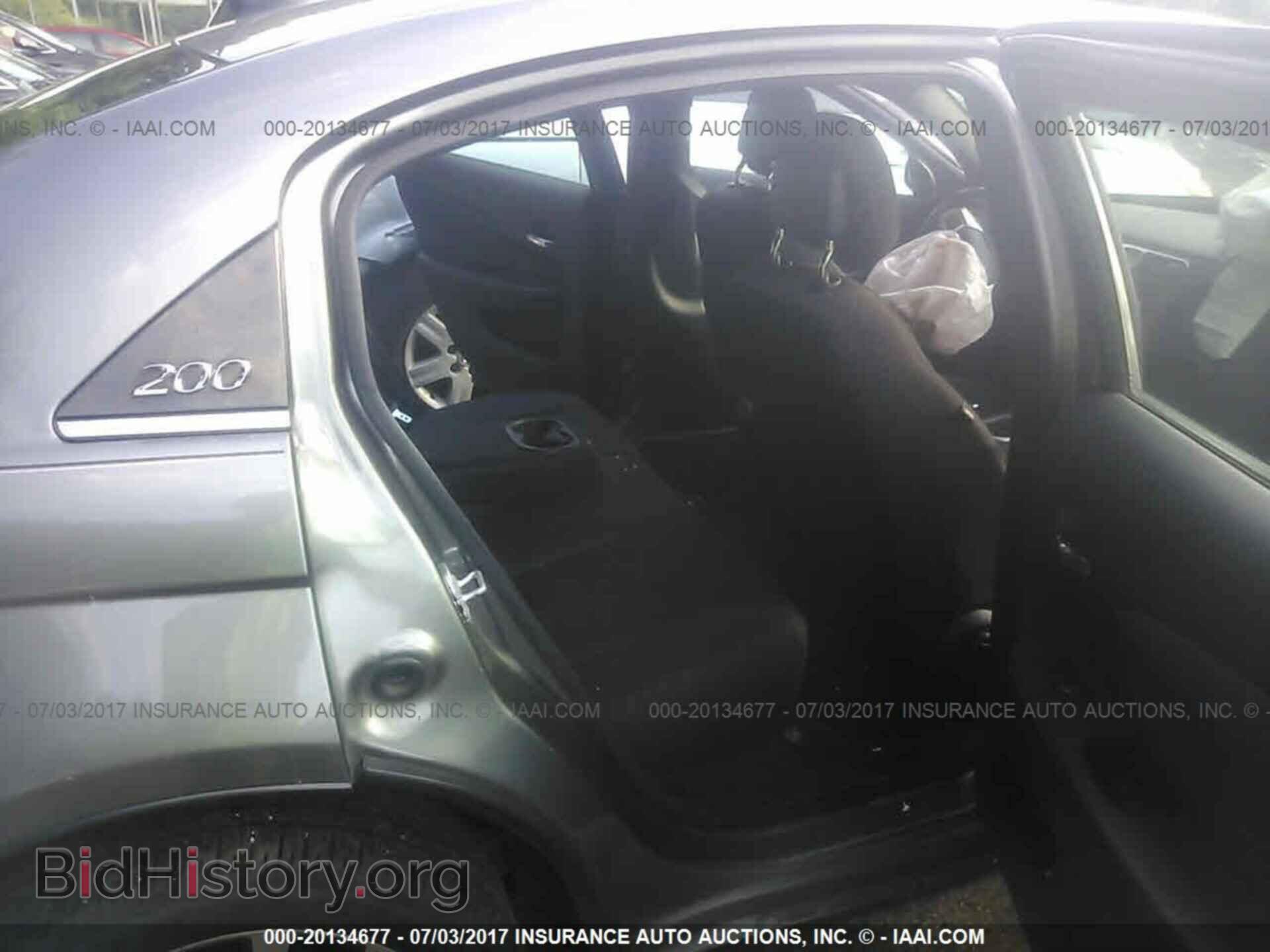 2013 Chrysler 200 - VIN: 1C3CCBBB2DN706592 - Фото 8
