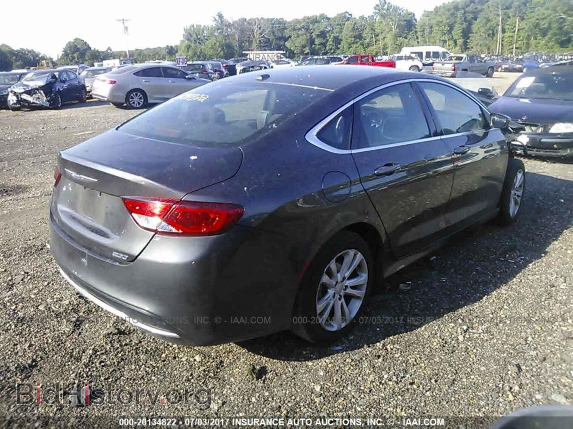 2015 Chrysler 200 - VIN: 1C3CCCAB4FN758588 - Photo 4