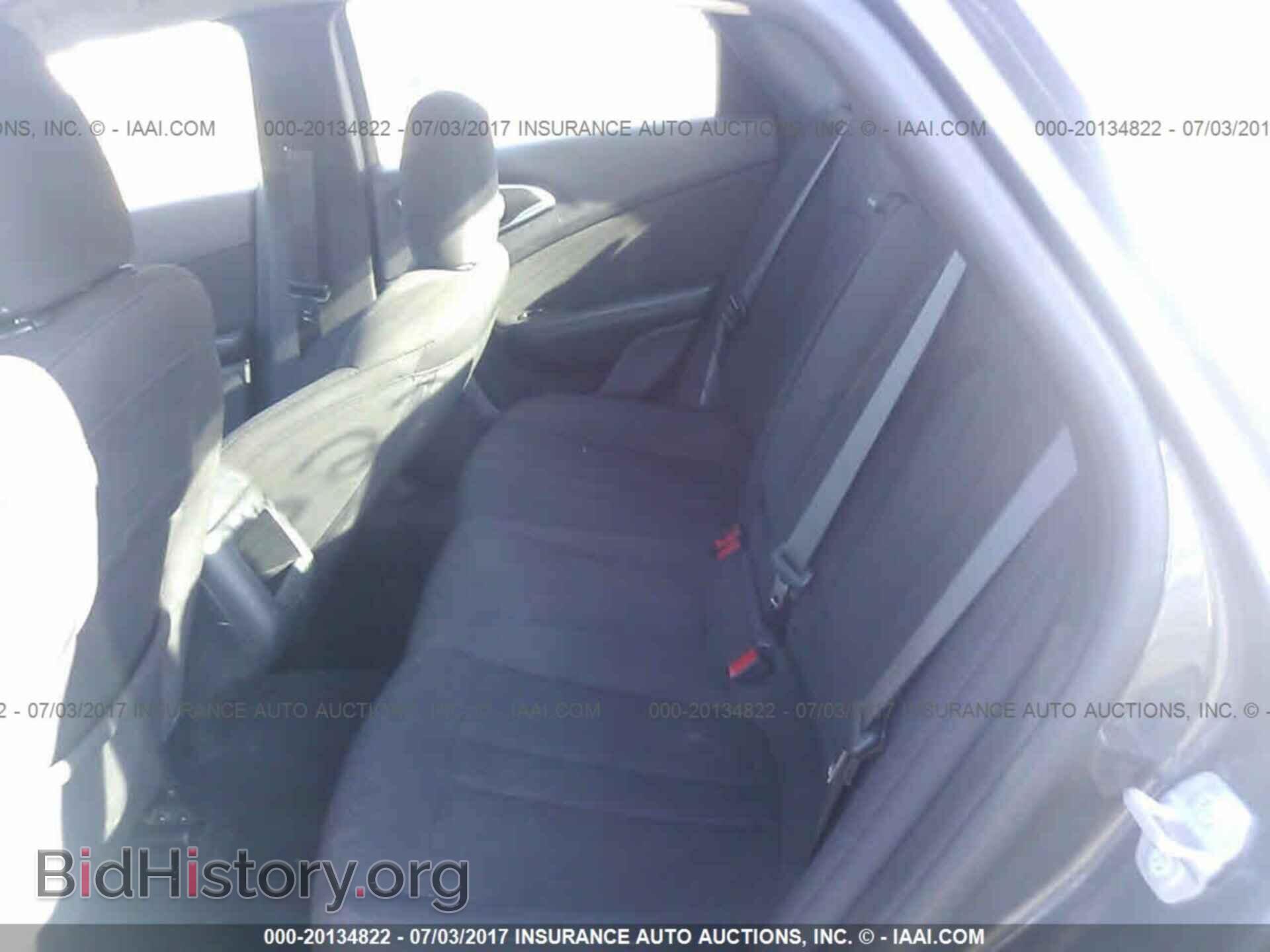 2015 Chrysler 200 - VIN: 1C3CCCAB4FN758588 - Photo 8