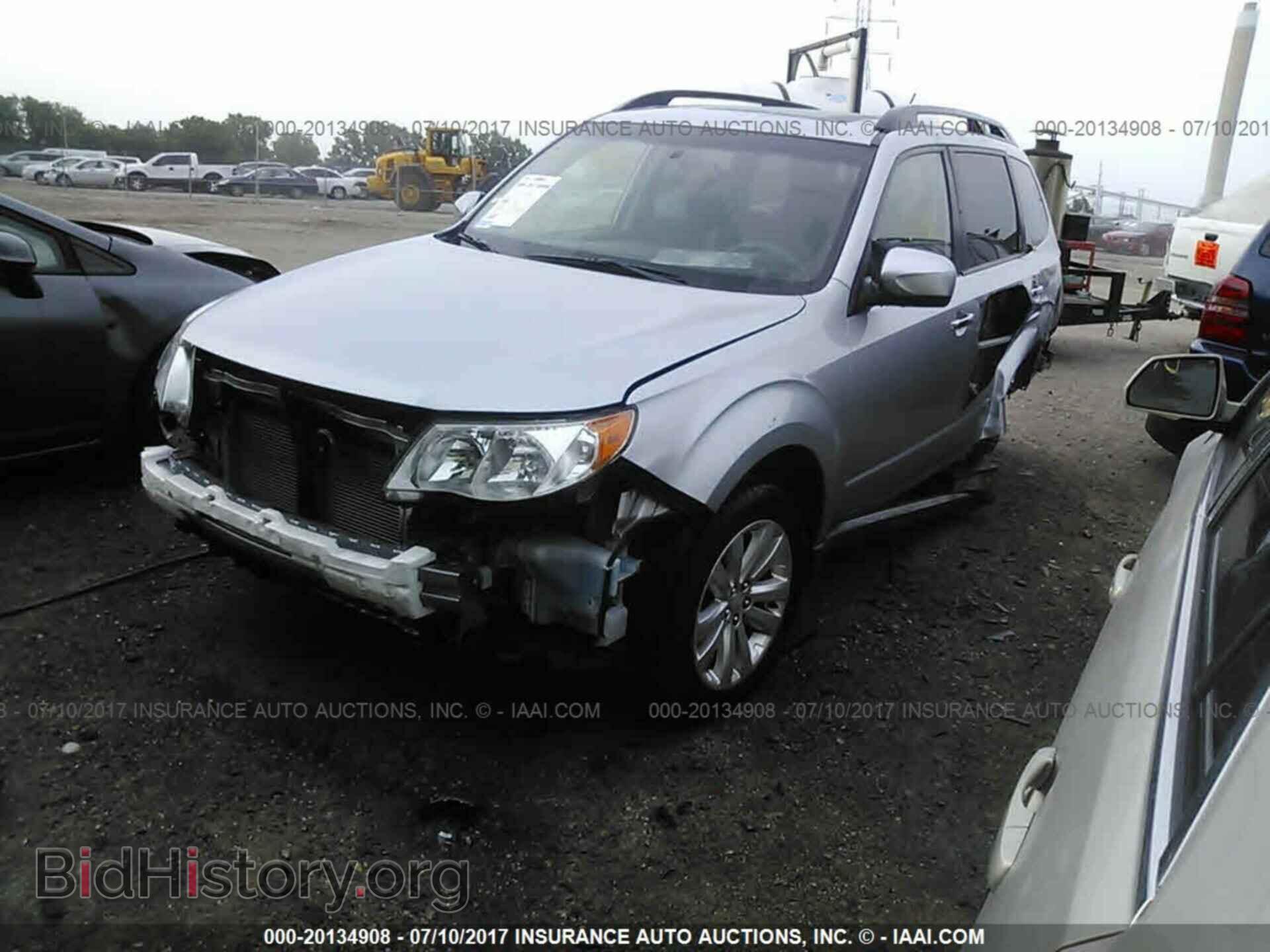 2012 Subaru Forester - VIN: JF2SHBDC8CH457633 - Фото 2