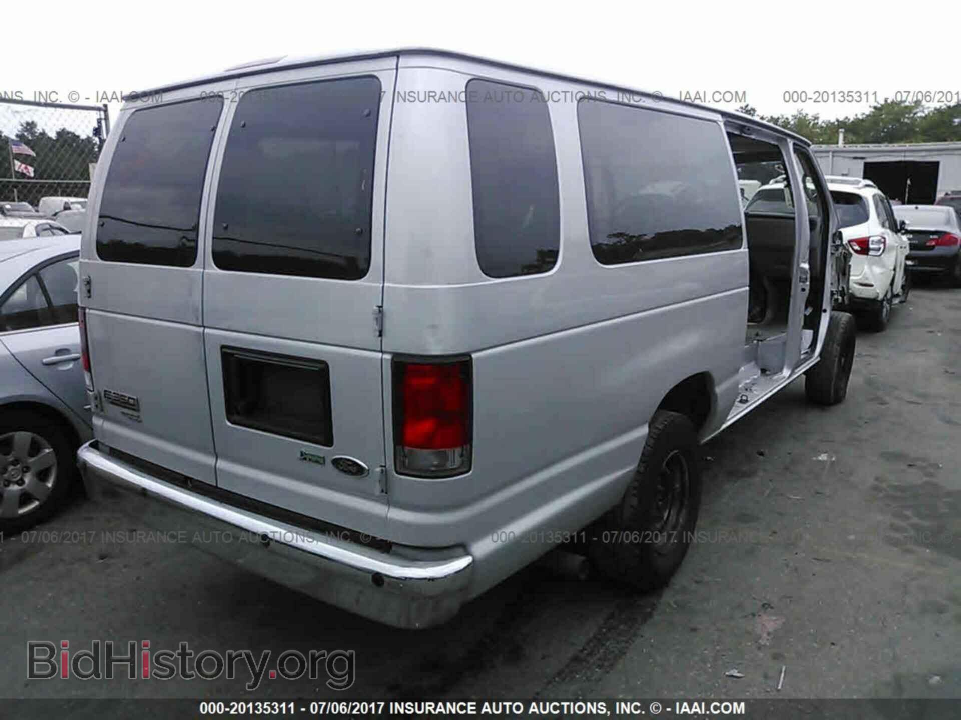 2014 Ford Econoline - VIN: 1FBSS3BL5EDA11267 - Фото 4