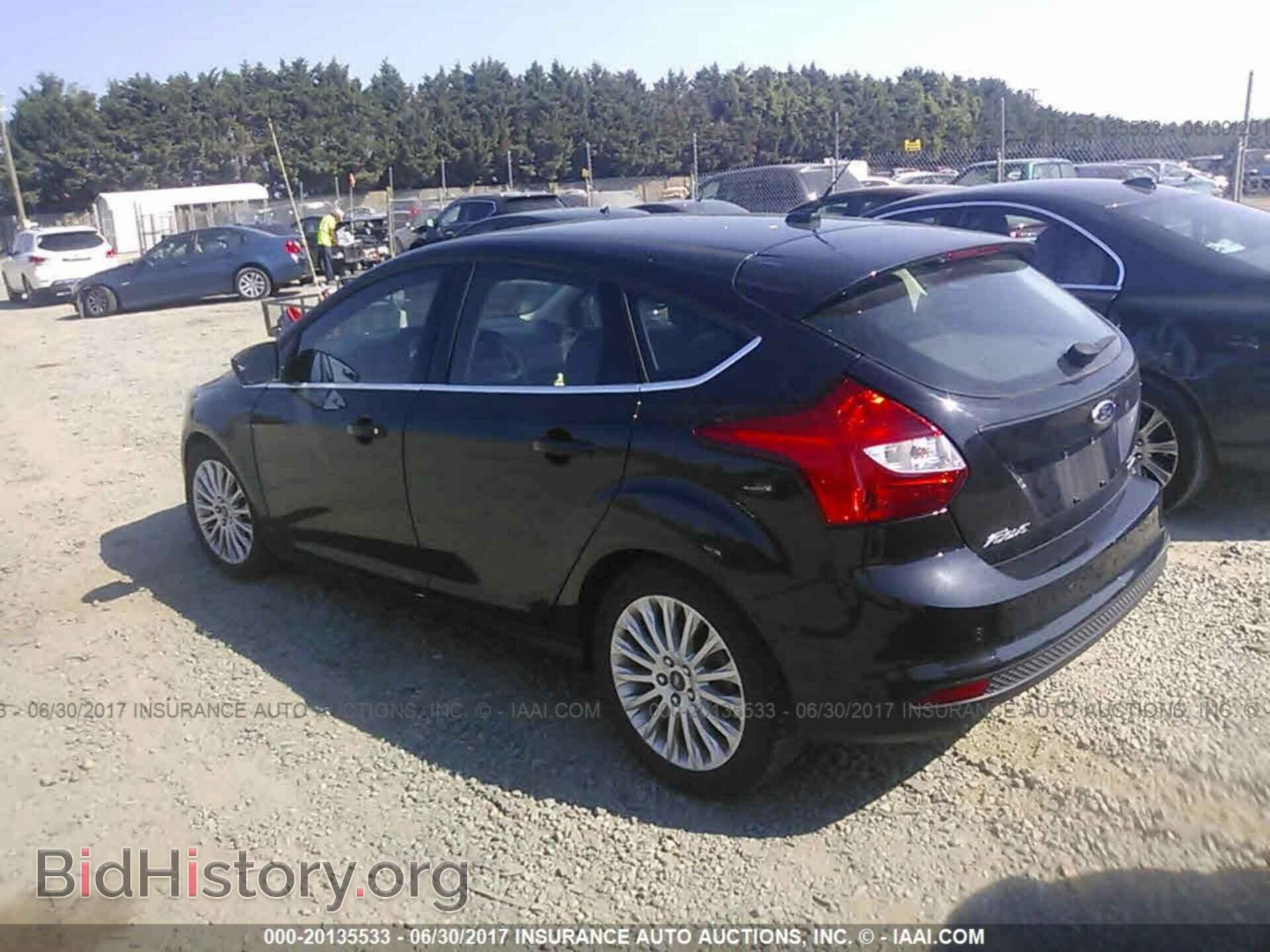 2012 Ford Focus - VIN: 1FAHP3N27CL400205 - Photo 3