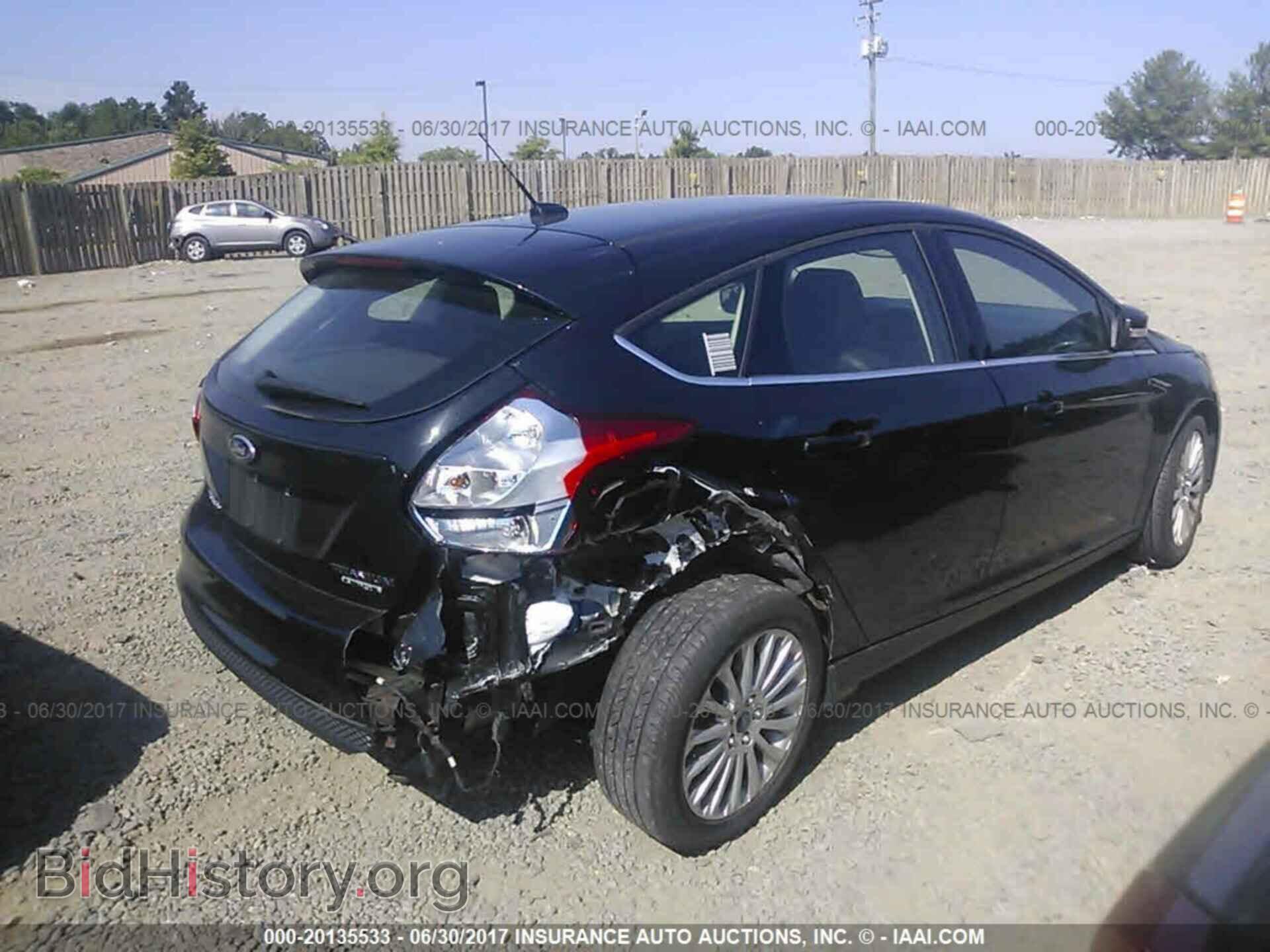 2012 Ford Focus - VIN: 1FAHP3N27CL400205 - Photo 4
