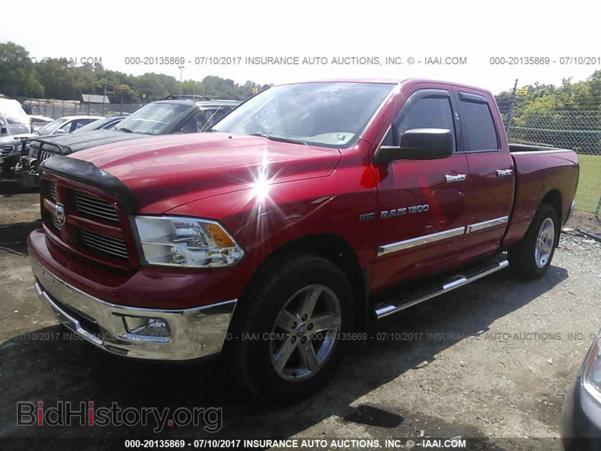 2011 Dodge Ram 1500 - VIN: 1D7RV1GT2BS690829 - Фото 2