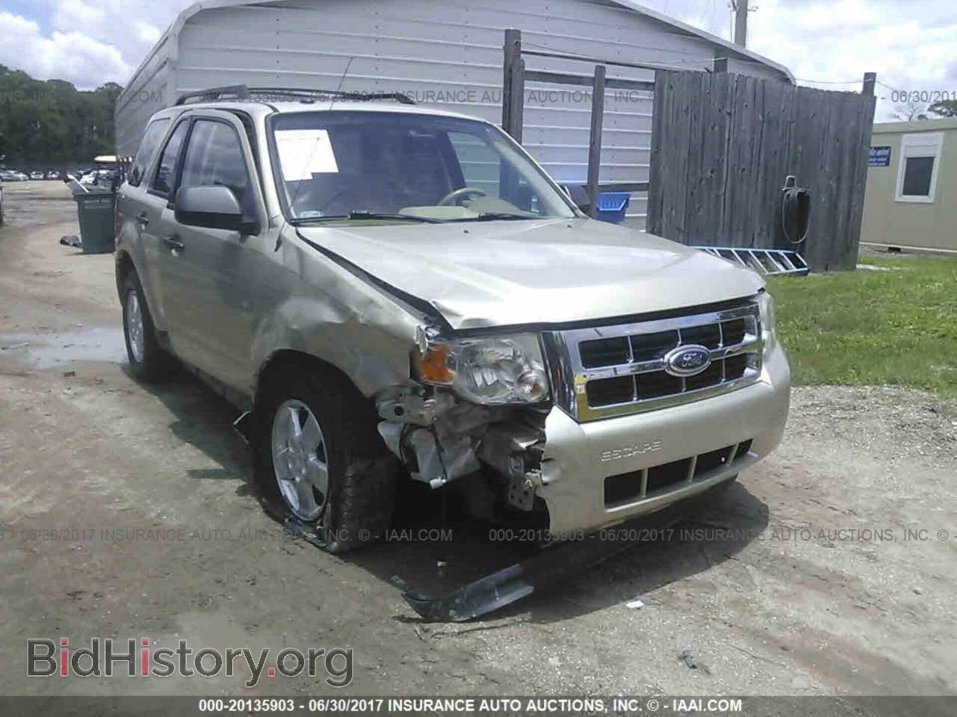 Photo 1FMCU0DG0CKA47784 - Ford Escape 2012