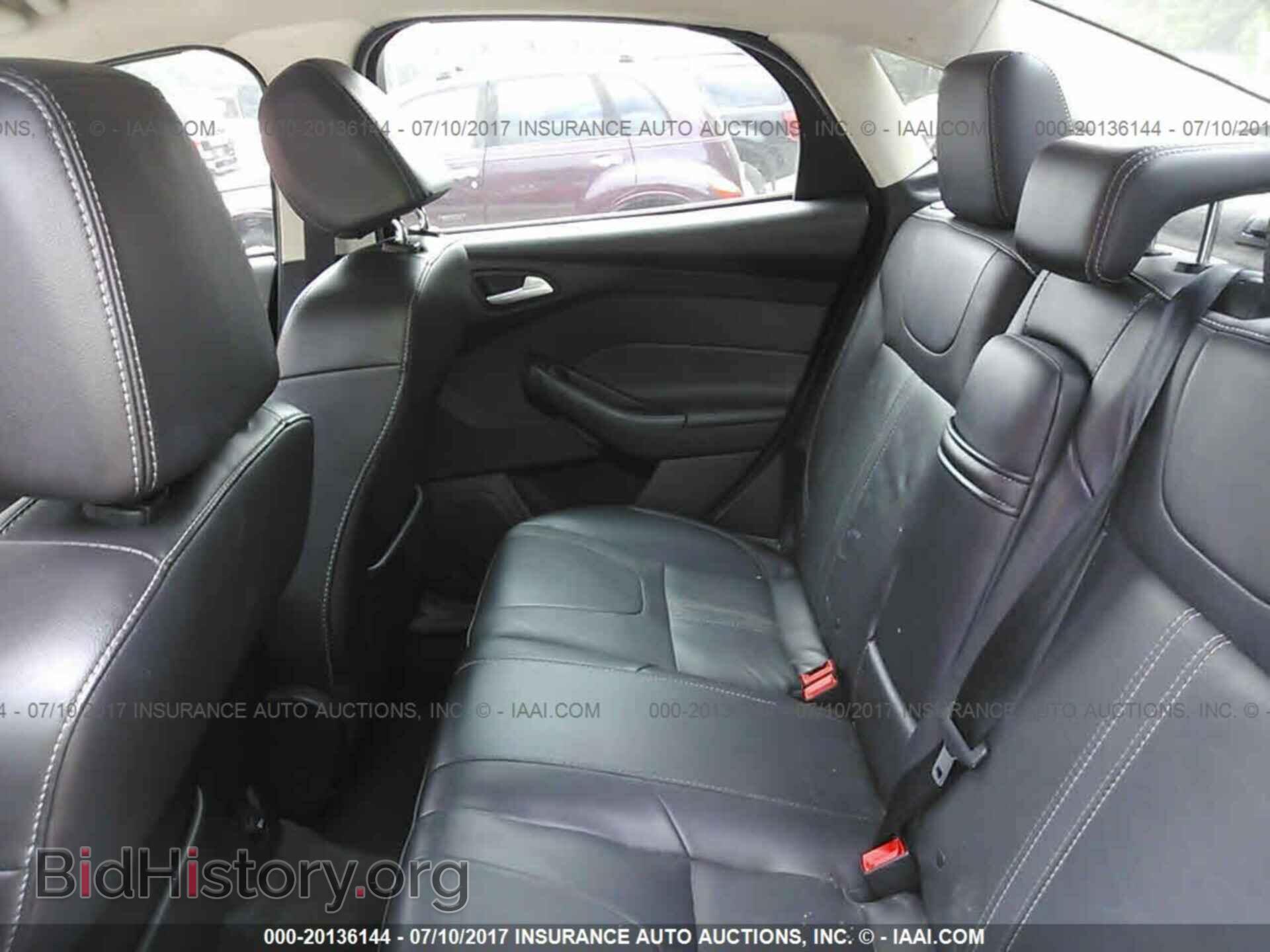 2013 Ford Focus - VIN: 1FADP3F23DL302156 - Photo 8