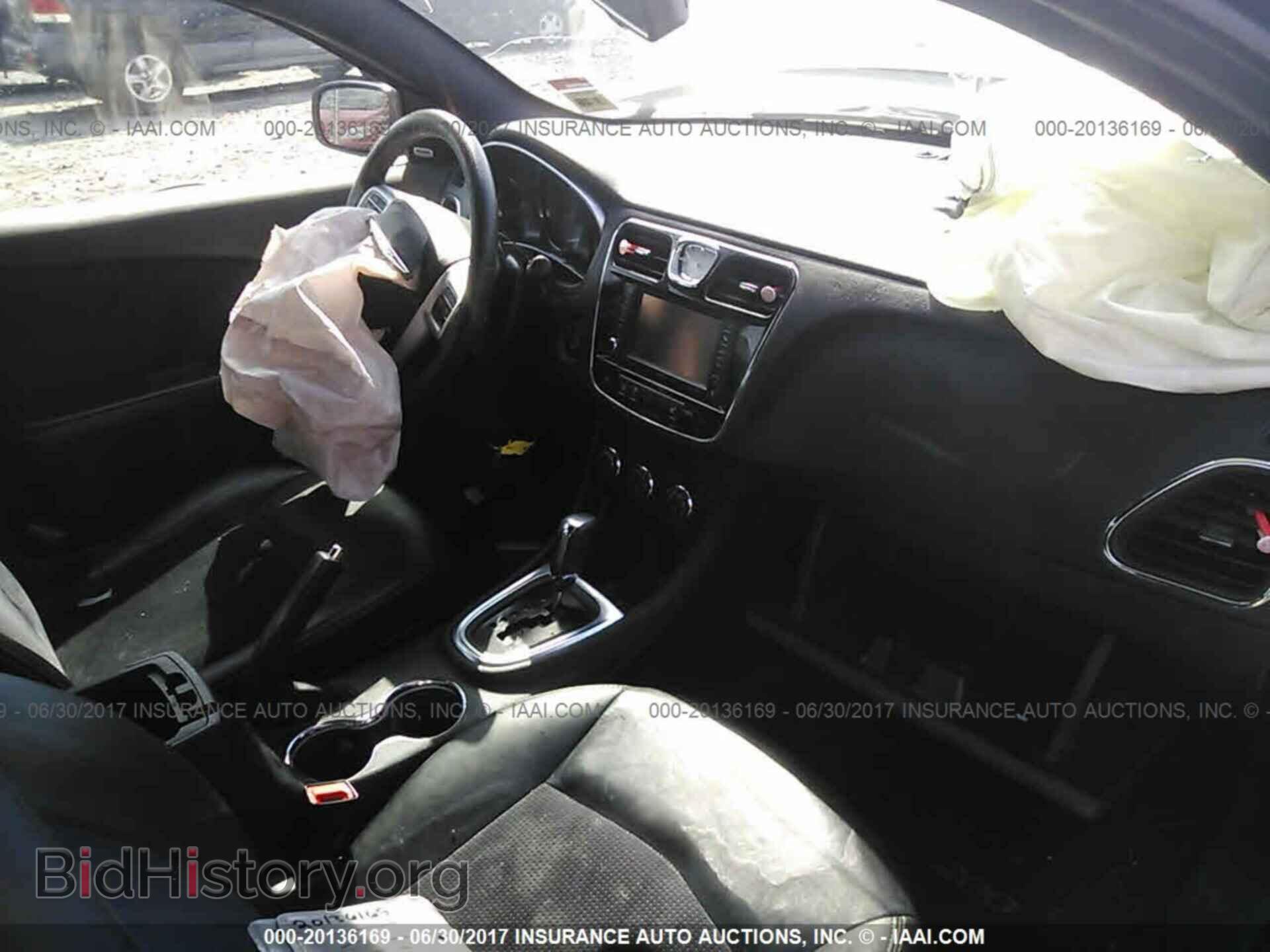 2012 Chrysler 200 - VIN: 1C3CCBHG6CN187936 - Фото 5