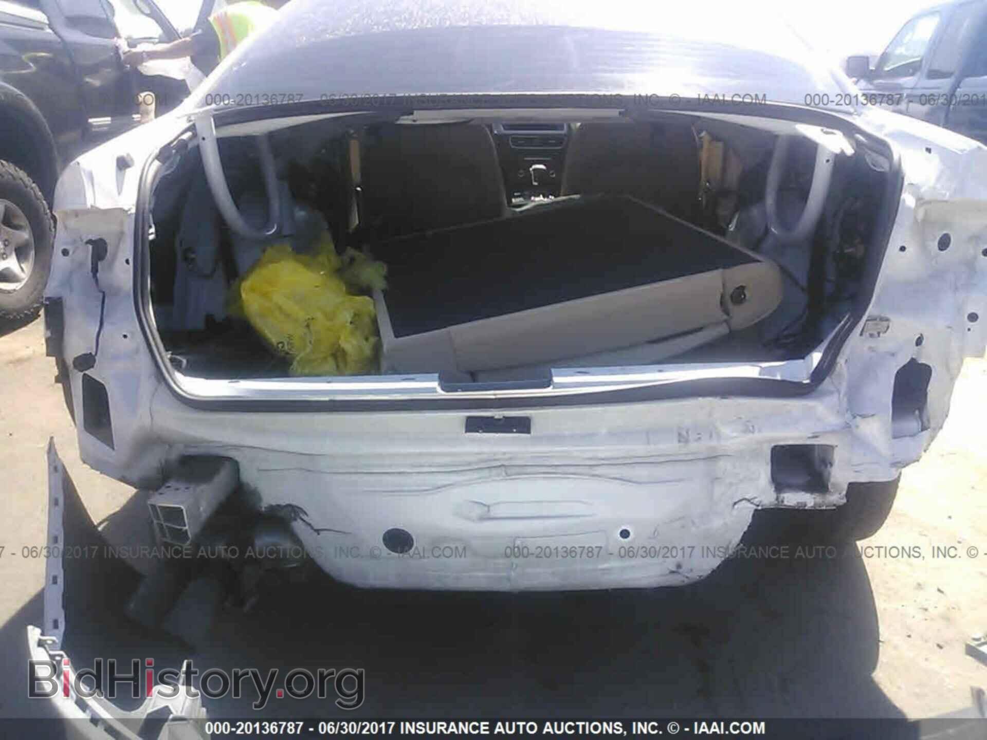 2015 Audi A4 - VIN: WAUBFAFLXFN027360 - Фото 6