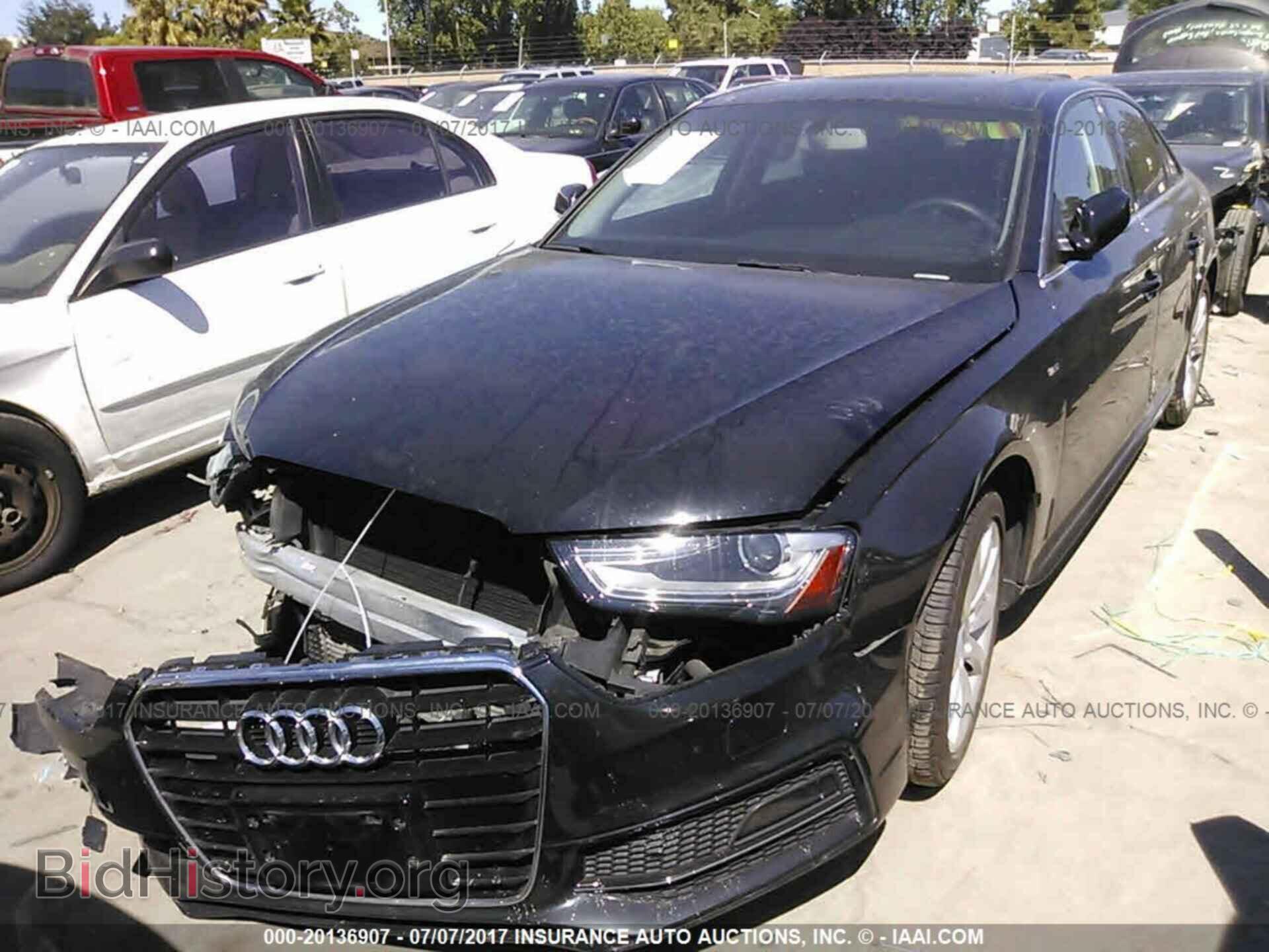 2014 Audi A4 - VIN: WAUBFAFL1EA063833 - Фото 2