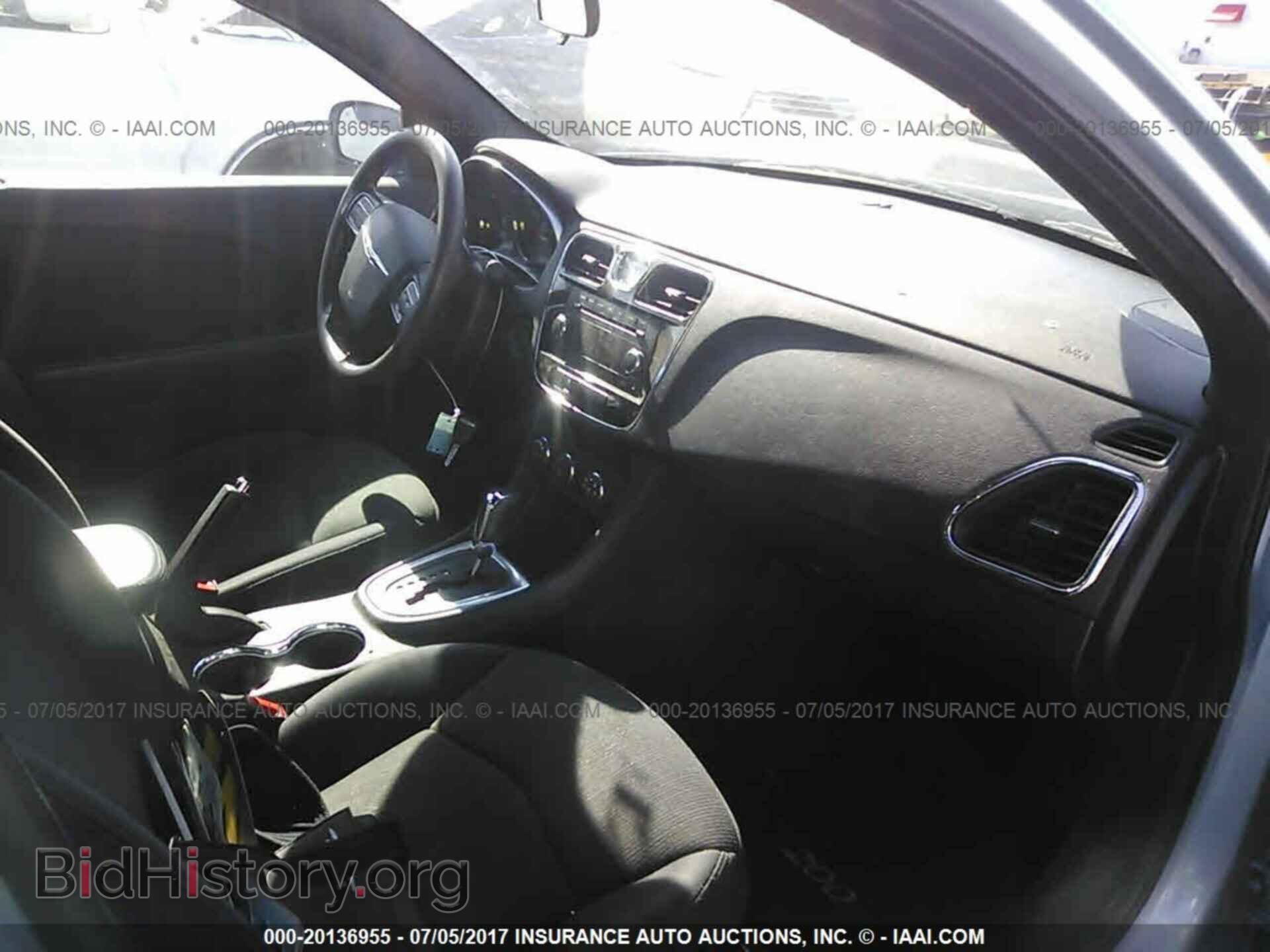 2012 Chrysler 200 - VIN: 1C3CCBAB7CN224829 - Фото 5