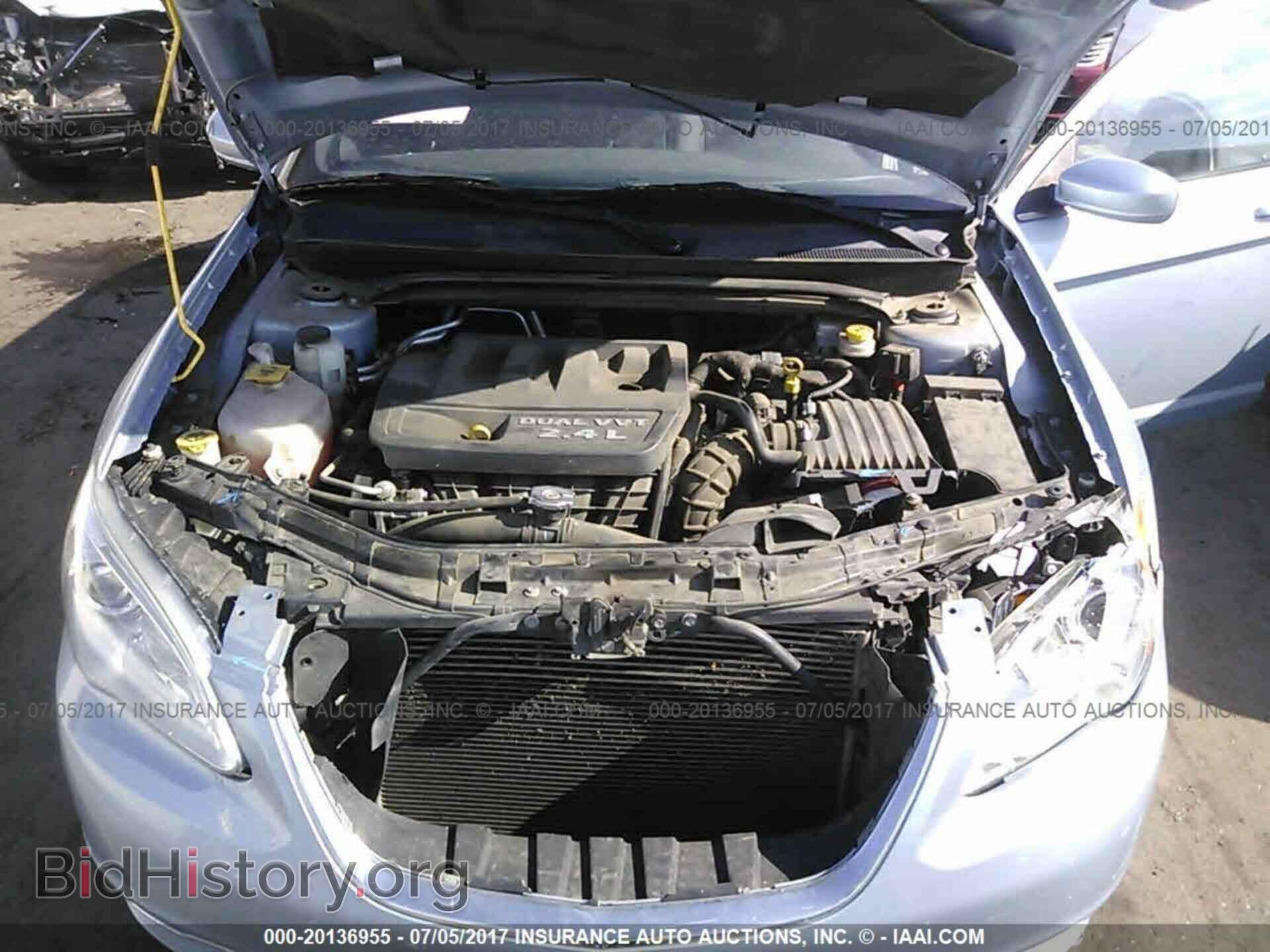 2012 Chrysler 200 - VIN: 1C3CCBAB7CN224829 - Фото 10