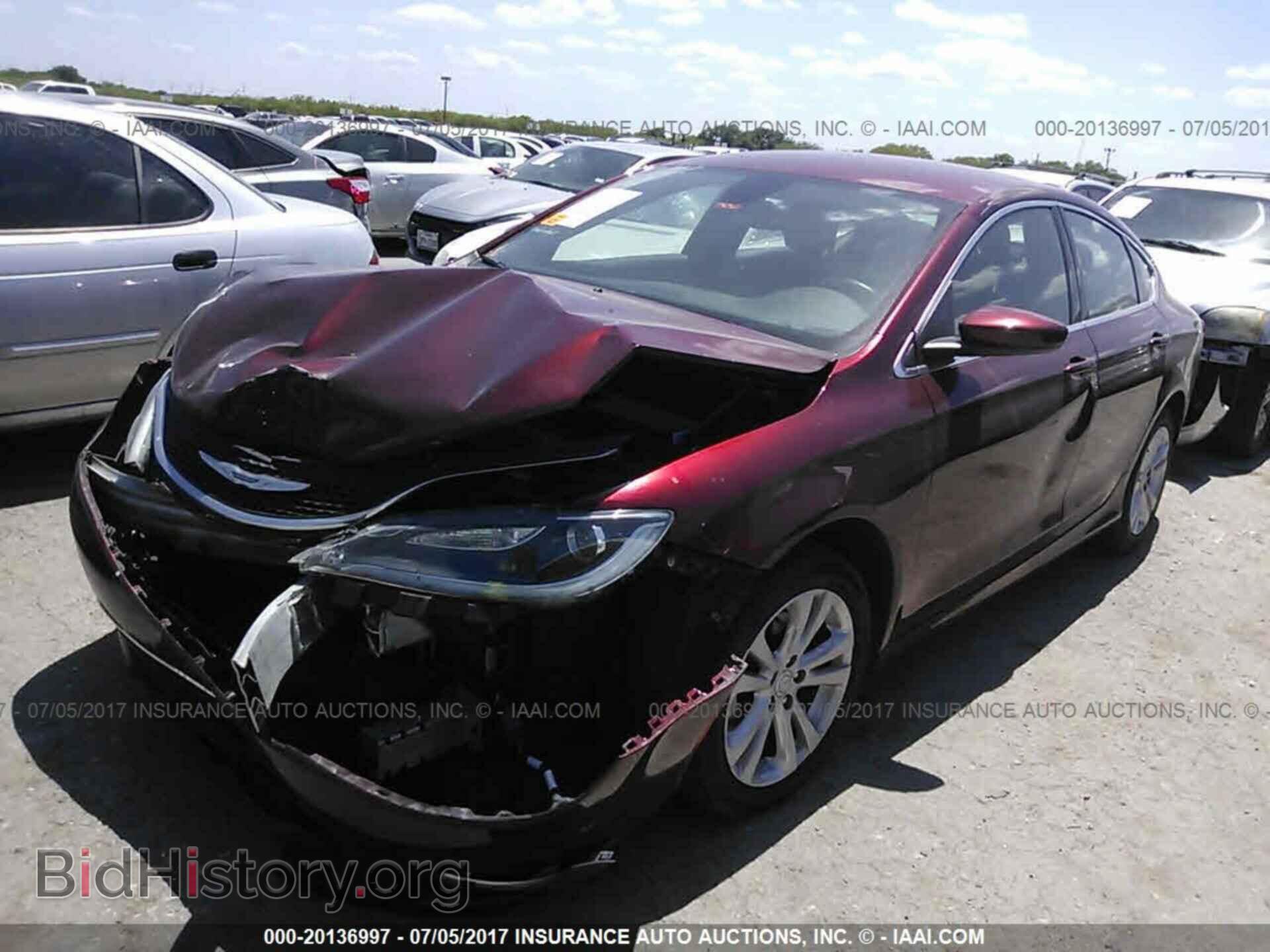 2015 Chrysler 200 - VIN: 1C3CCCAB1FN700504 - Photo 2