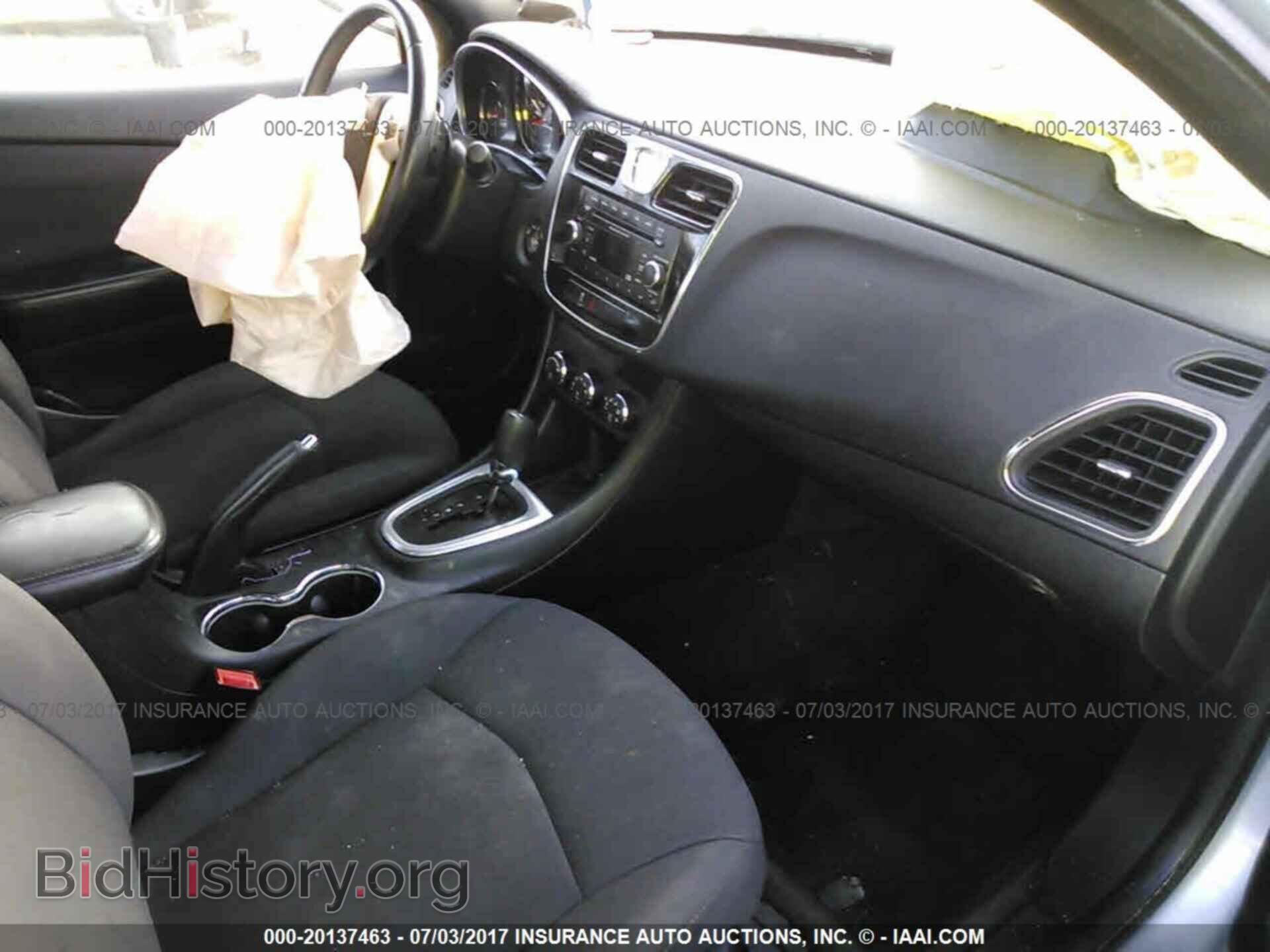 2013 Chrysler 200 - VIN: 1C3CCBBB7DN545365 - Photo 5