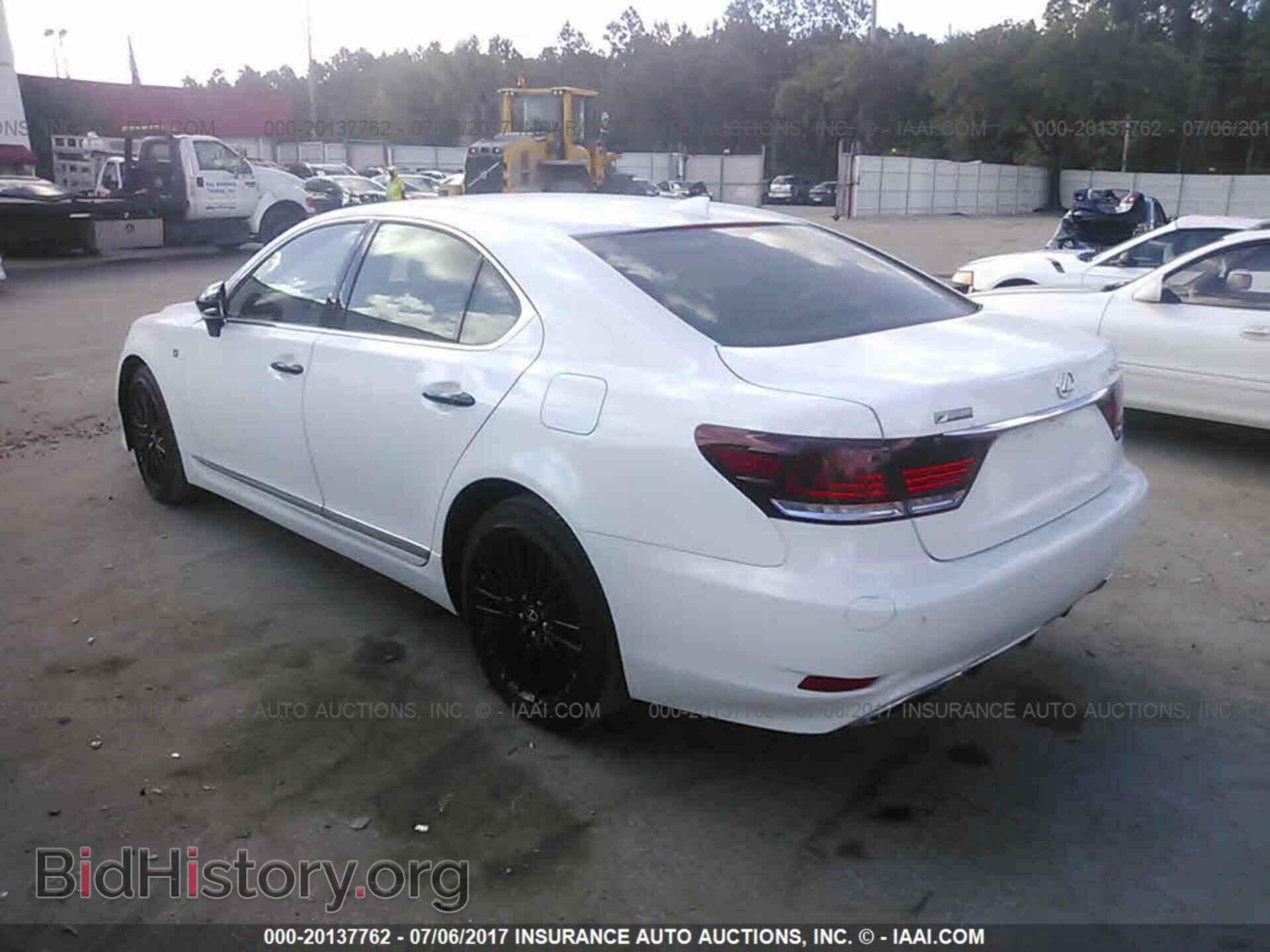 2015 Lexus Ls - VIN: JTHBL5EF5F5133518 - Photo 3
