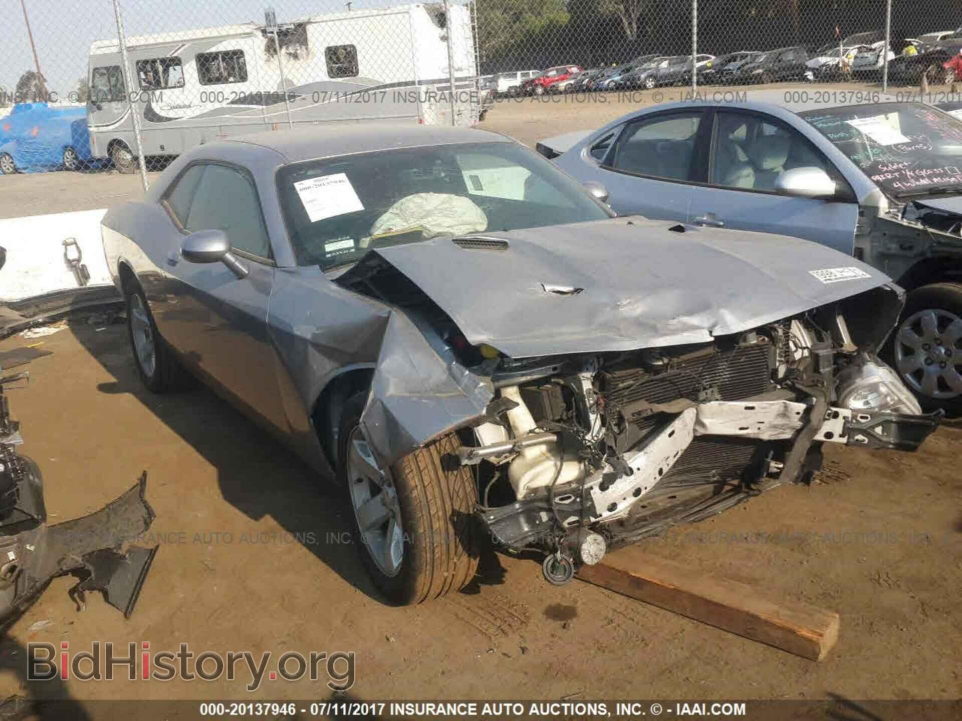 Photo 2C3CDYAG5DH679619 - Dodge Challenger 2013