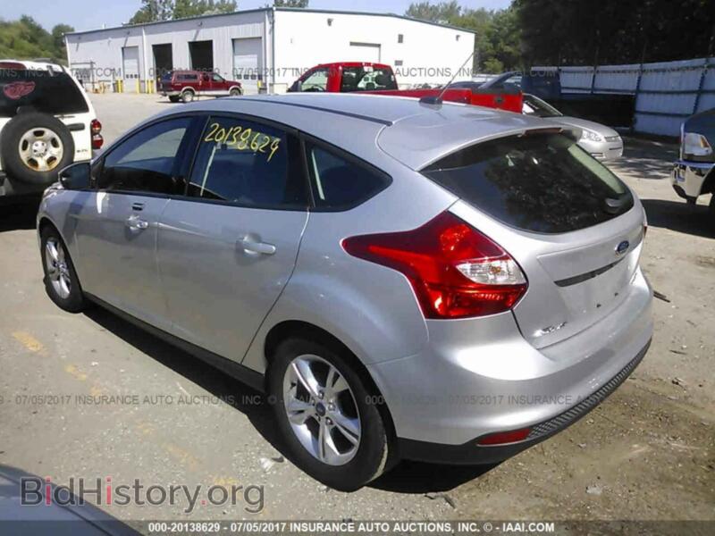 2014 Ford FOCUS (VIN 1FADP3K23EL137488) — фото 3 из 10