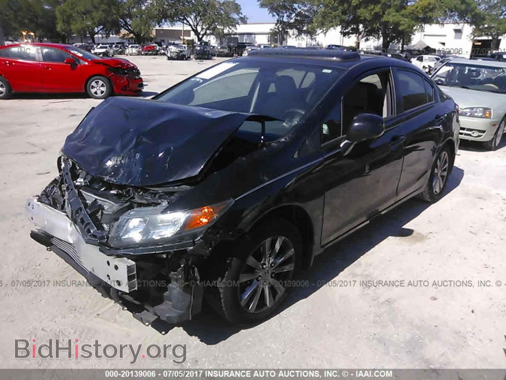 2012 Honda Civic - VIN: 19XFB2F88CE050041 - Фото 2