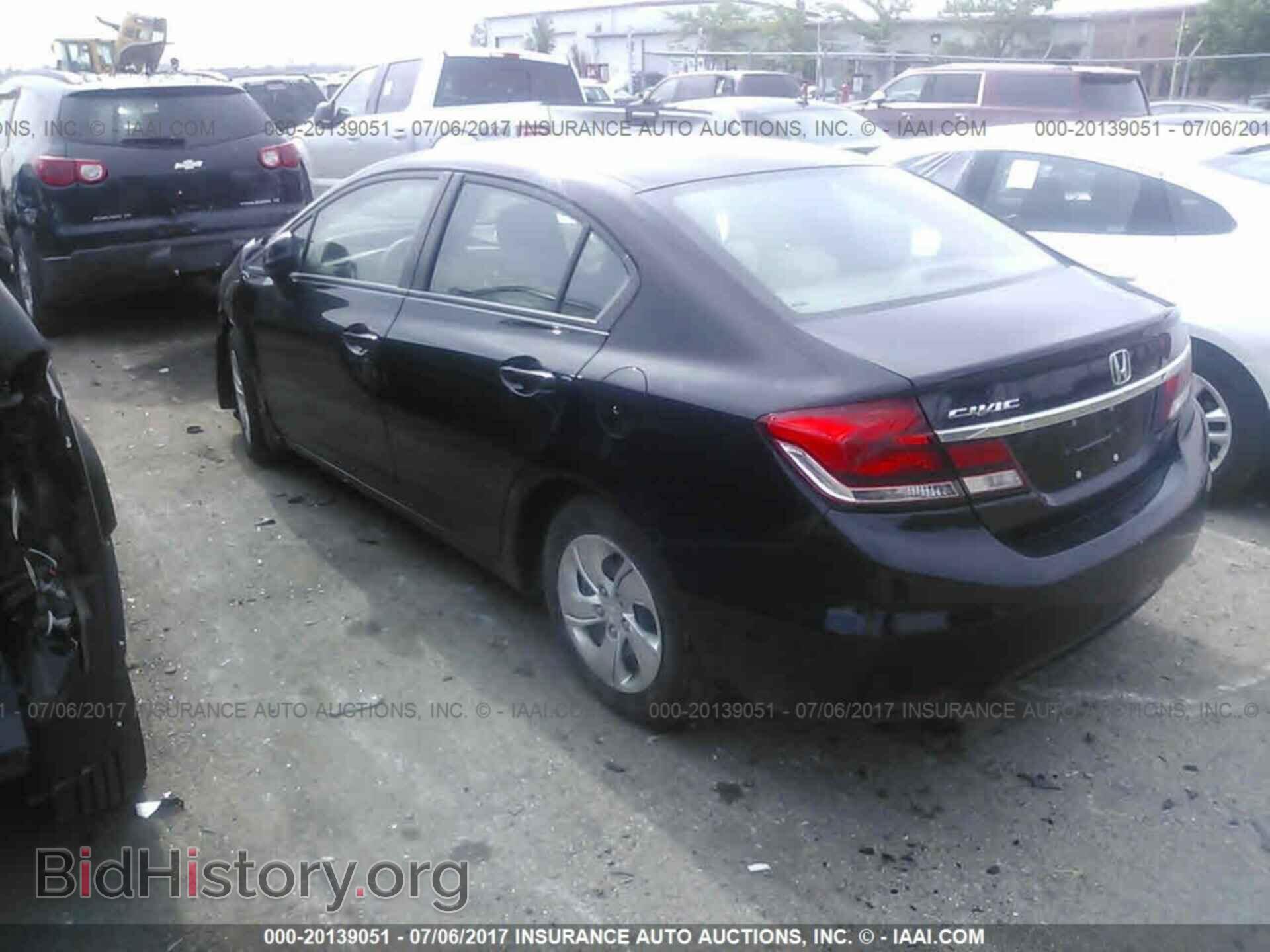 2013 Honda Civic - VIN: 2HGFB2F46DH108152 - Photo 3