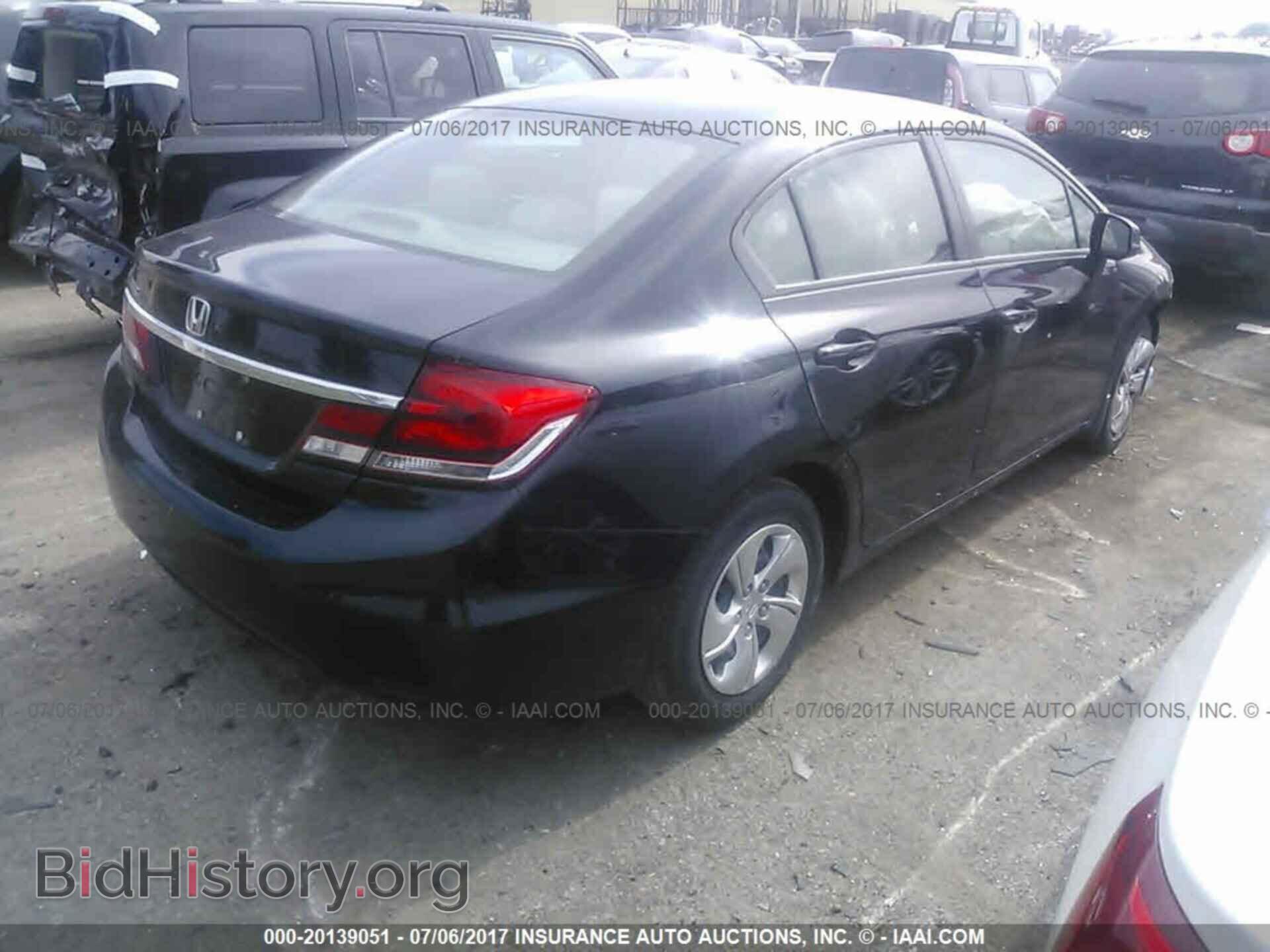 2013 Honda Civic - VIN: 2HGFB2F46DH108152 - Photo 4