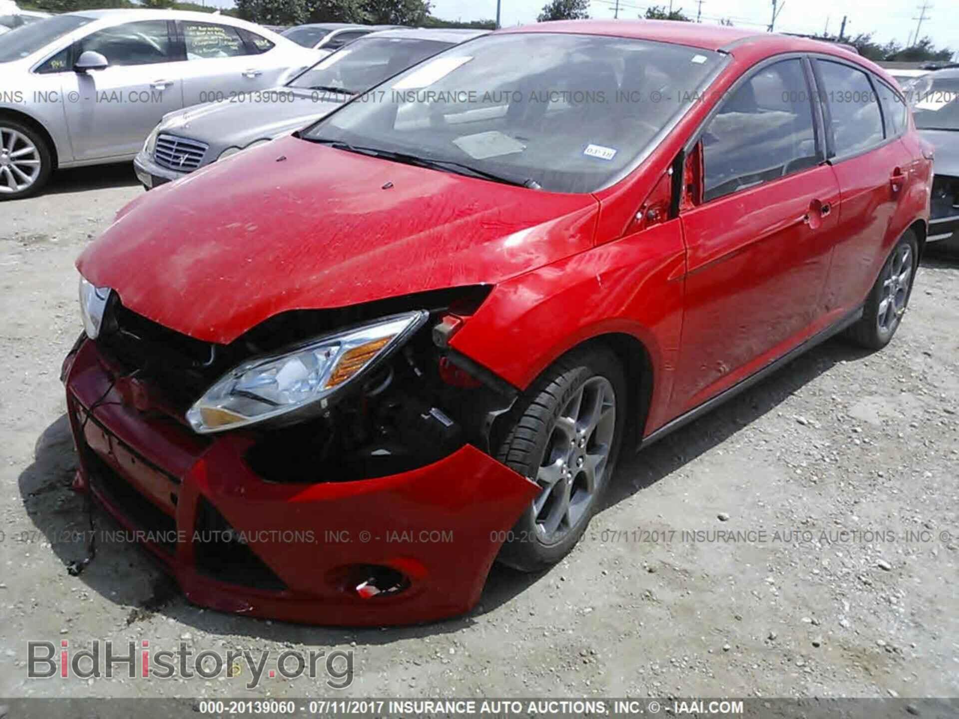 2014 Ford Focus - VIN: 1FADP3K23EL381190 - Фото 2