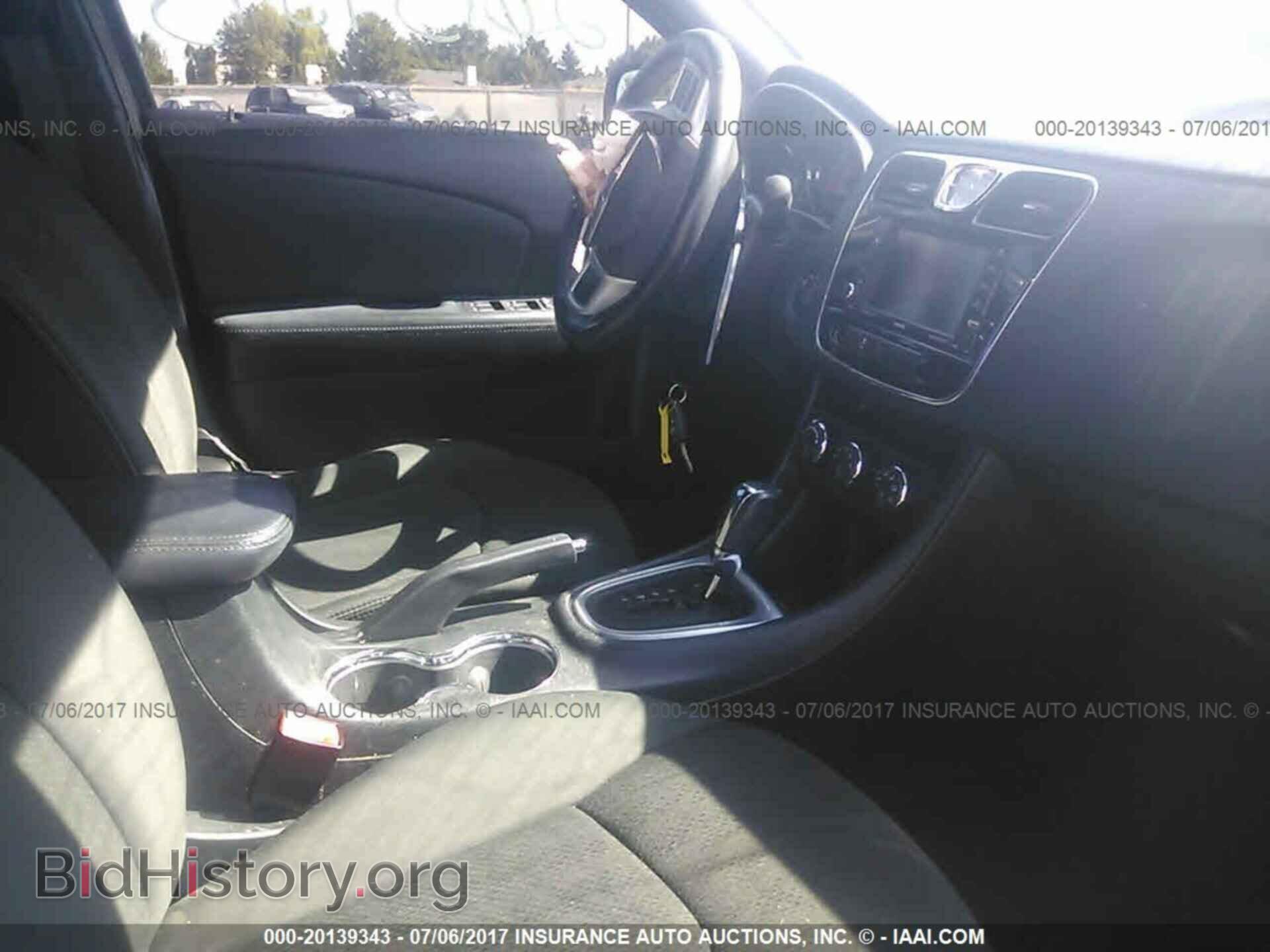 2011 Chrysler 200 - VIN: 1C3BC1FB8BN612780 - Photo 5