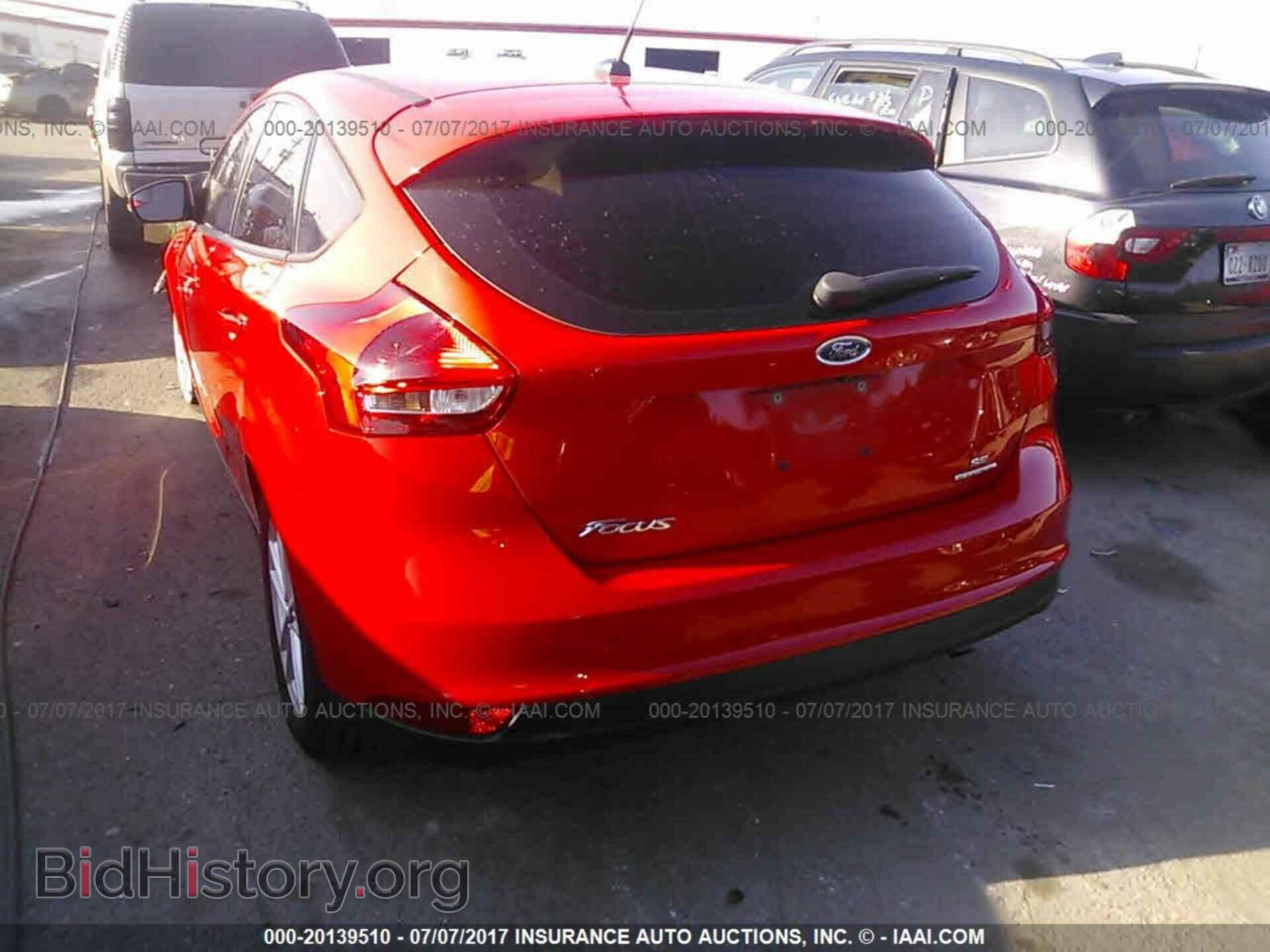 2015 Ford Focus - VIN: 1FADP3K26FL244102 - Photo 3