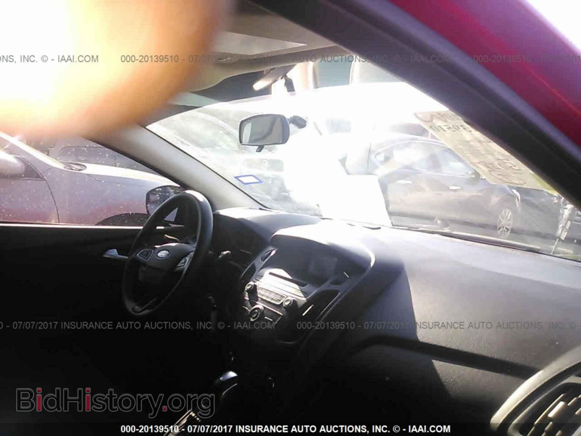 2015 Ford Focus - VIN: 1FADP3K26FL244102 - Photo 5