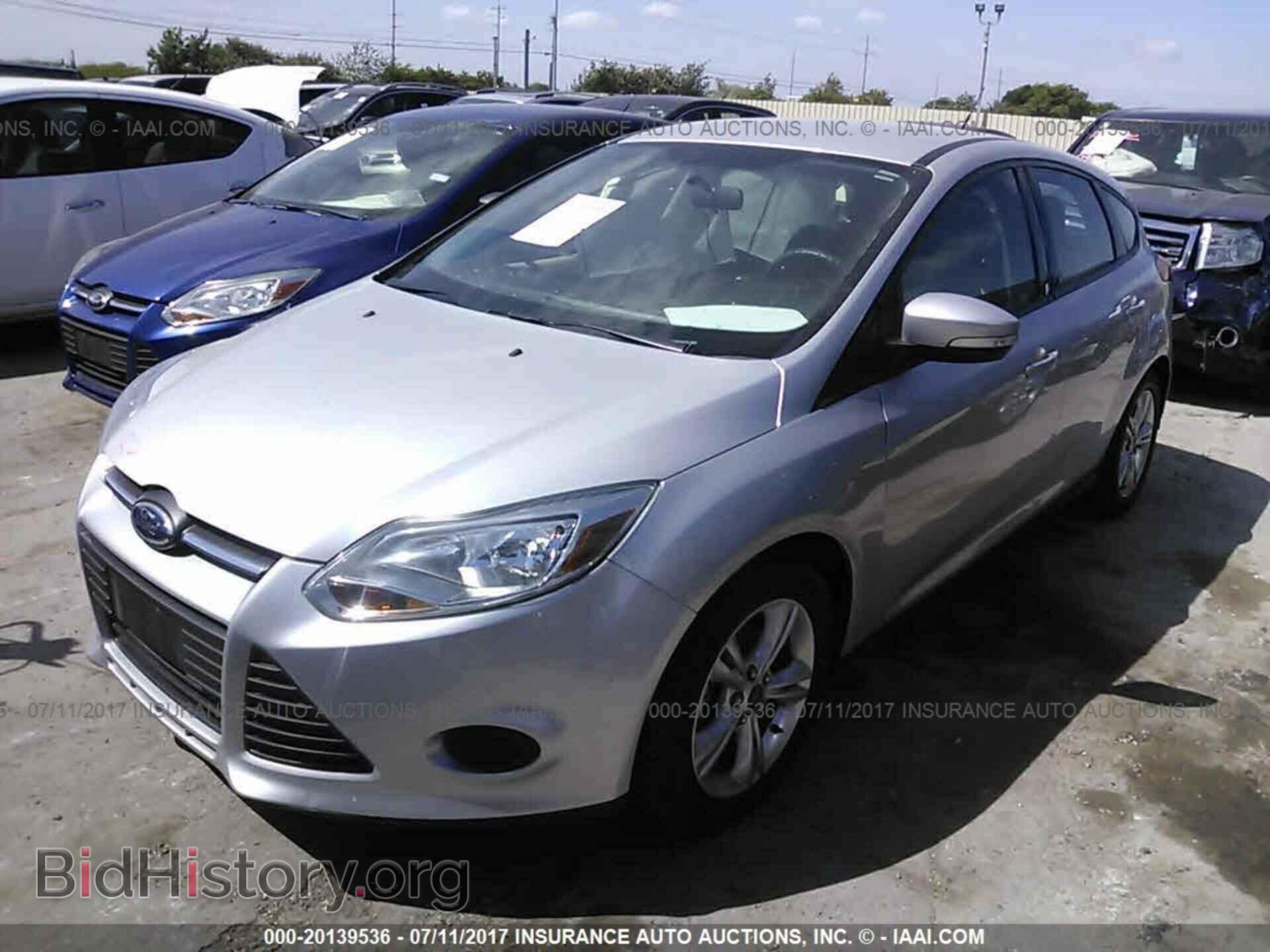 2014 Ford Focus - VIN: 1FADP3K28EL163732 - Photo 2