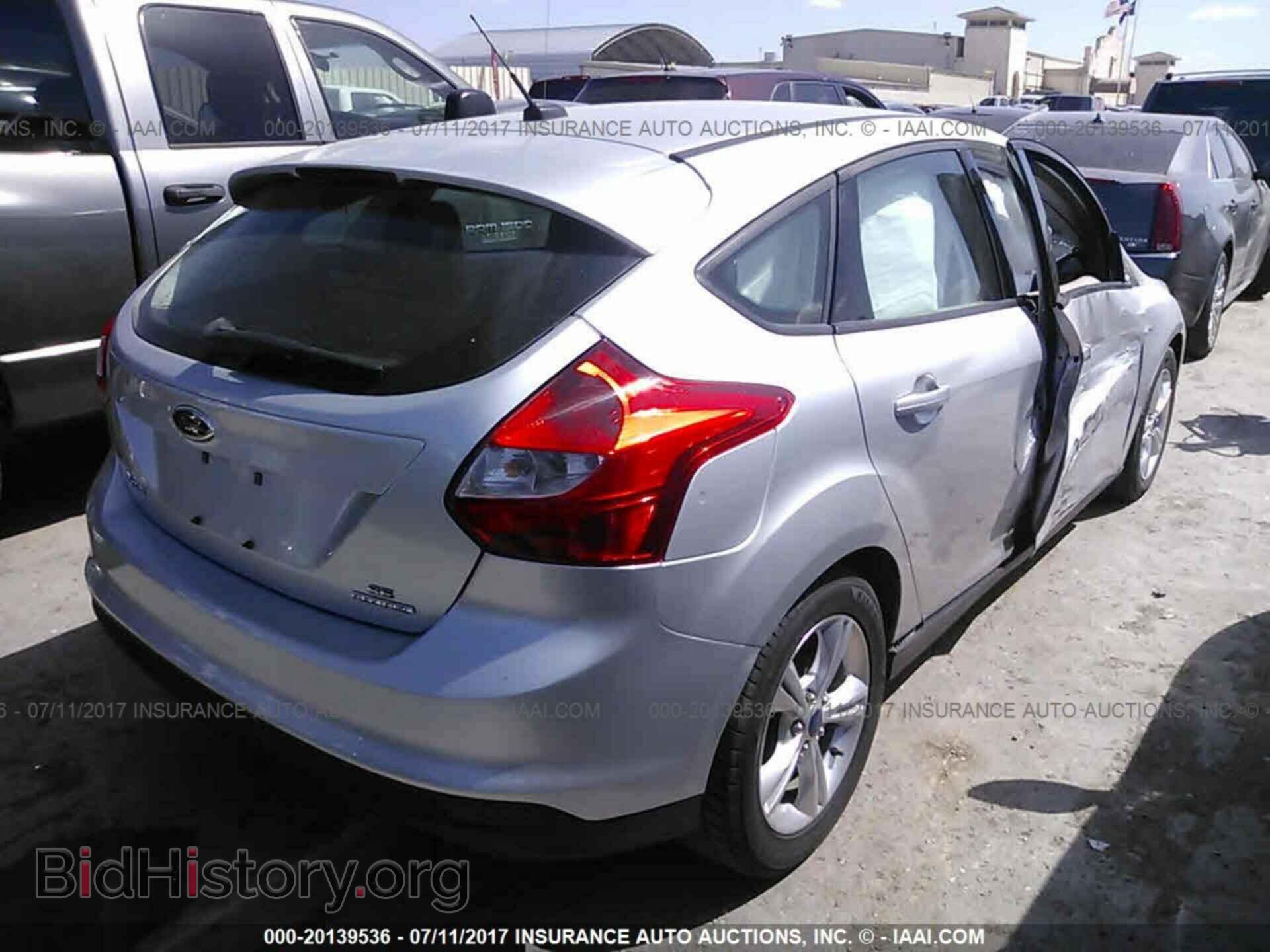 2014 Ford Focus - VIN: 1FADP3K28EL163732 - Photo 4