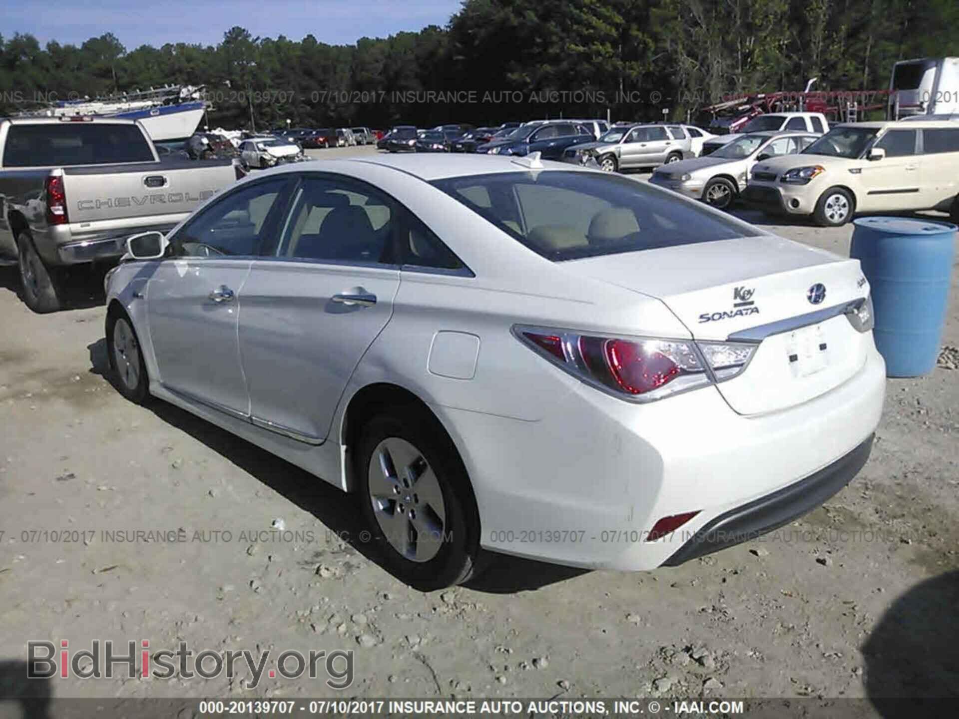 2012 Hyundai Sonata - VIN: KMHEC4A42CA062368 - Фото 3