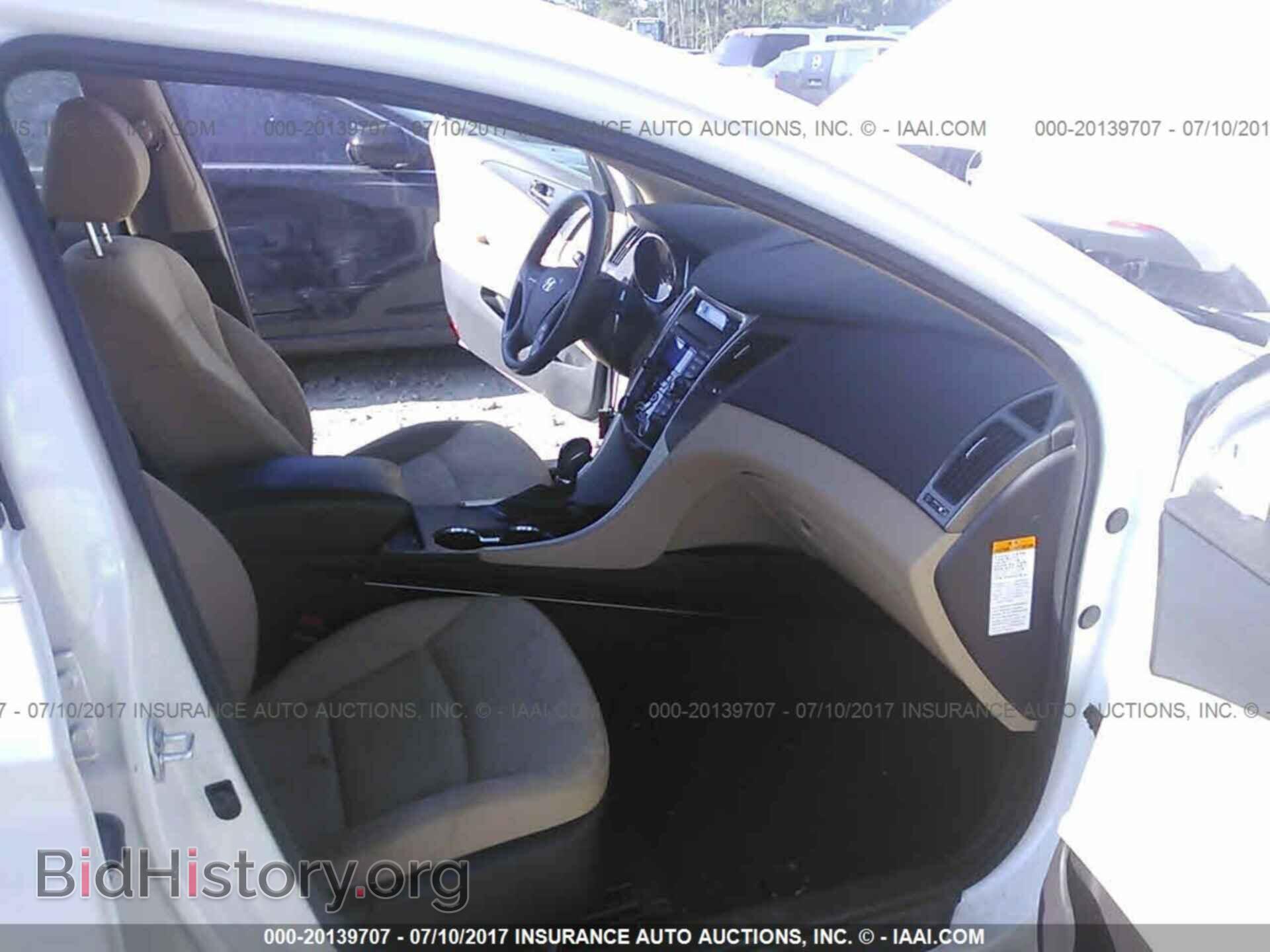 2012 Hyundai Sonata - VIN: KMHEC4A42CA062368 - Фото 5