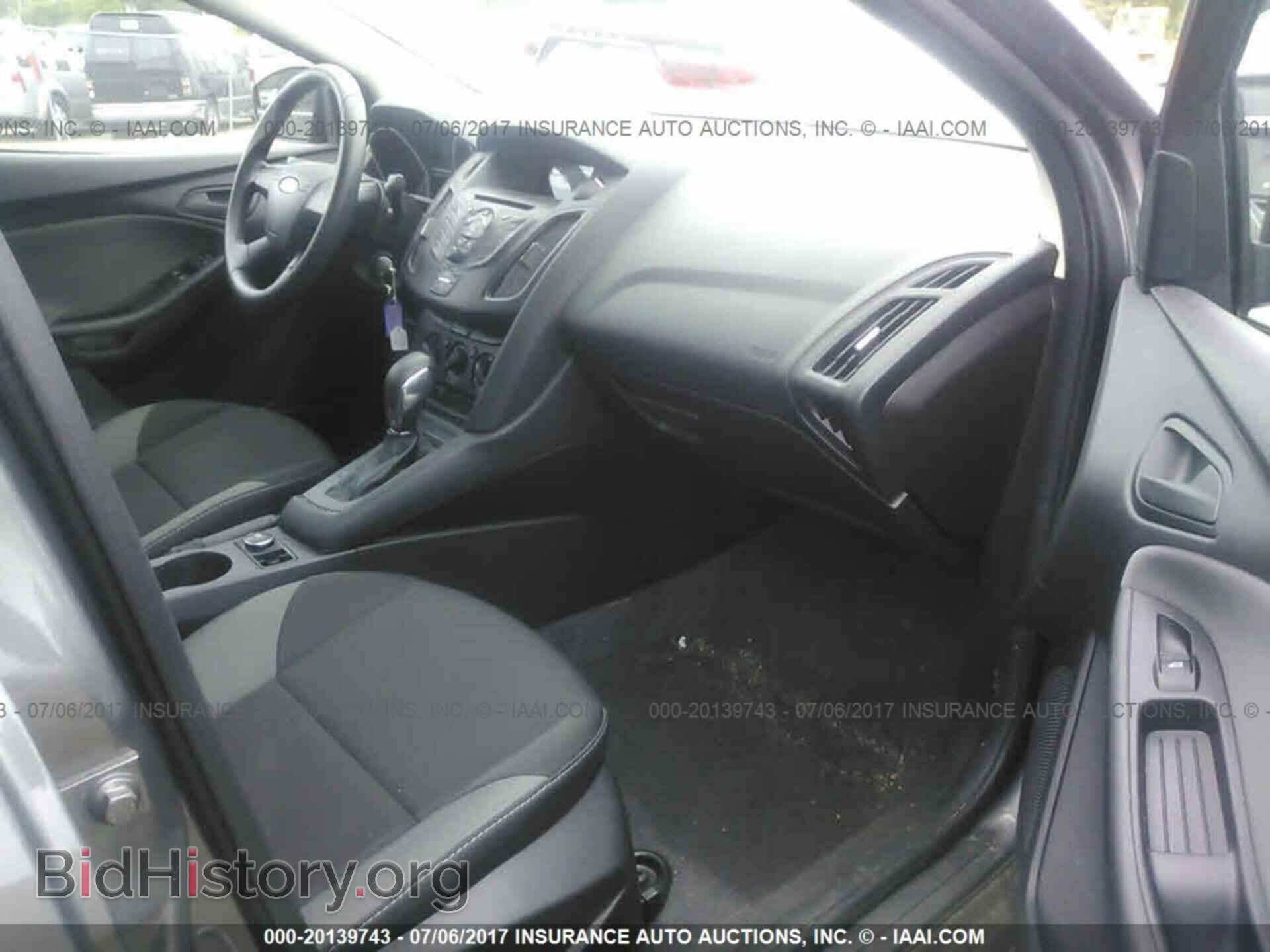 2014 Ford Focus - VIN: 1FADP3E25EL361101 - Photo 5