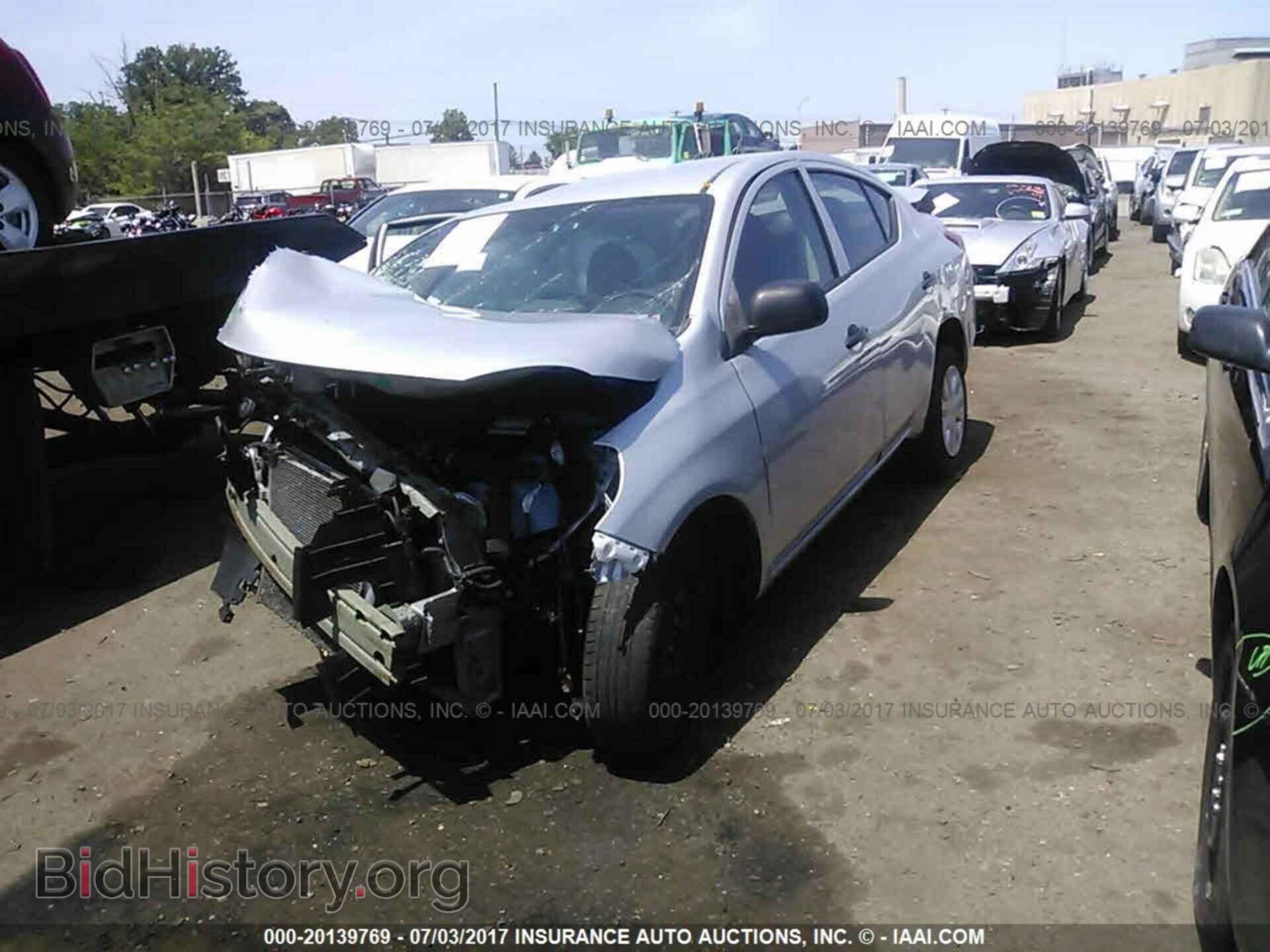 2014 Nissan Versa - VIN: 3N1CN7AP1EL842264 - Photo 2