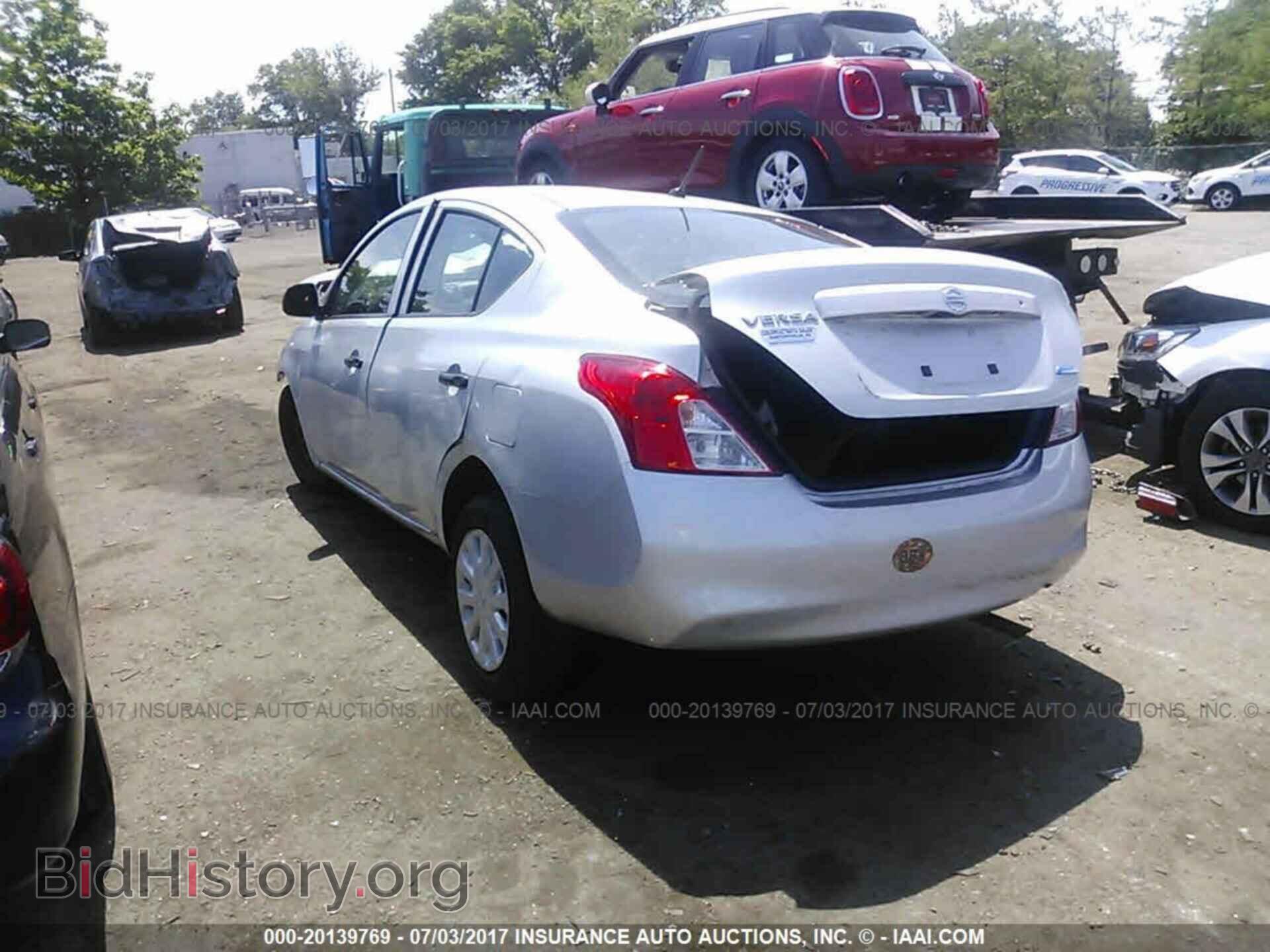 2014 Nissan Versa - VIN: 3N1CN7AP1EL842264 - Photo 3
