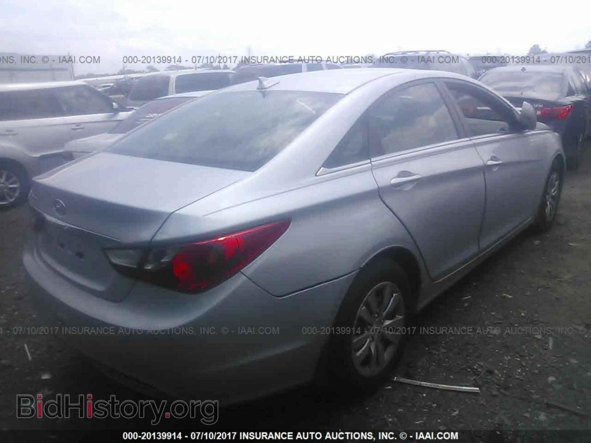 2012 Hyundai Sonata - VIN: 5NPEB4AC1CH341575 - Фото 4