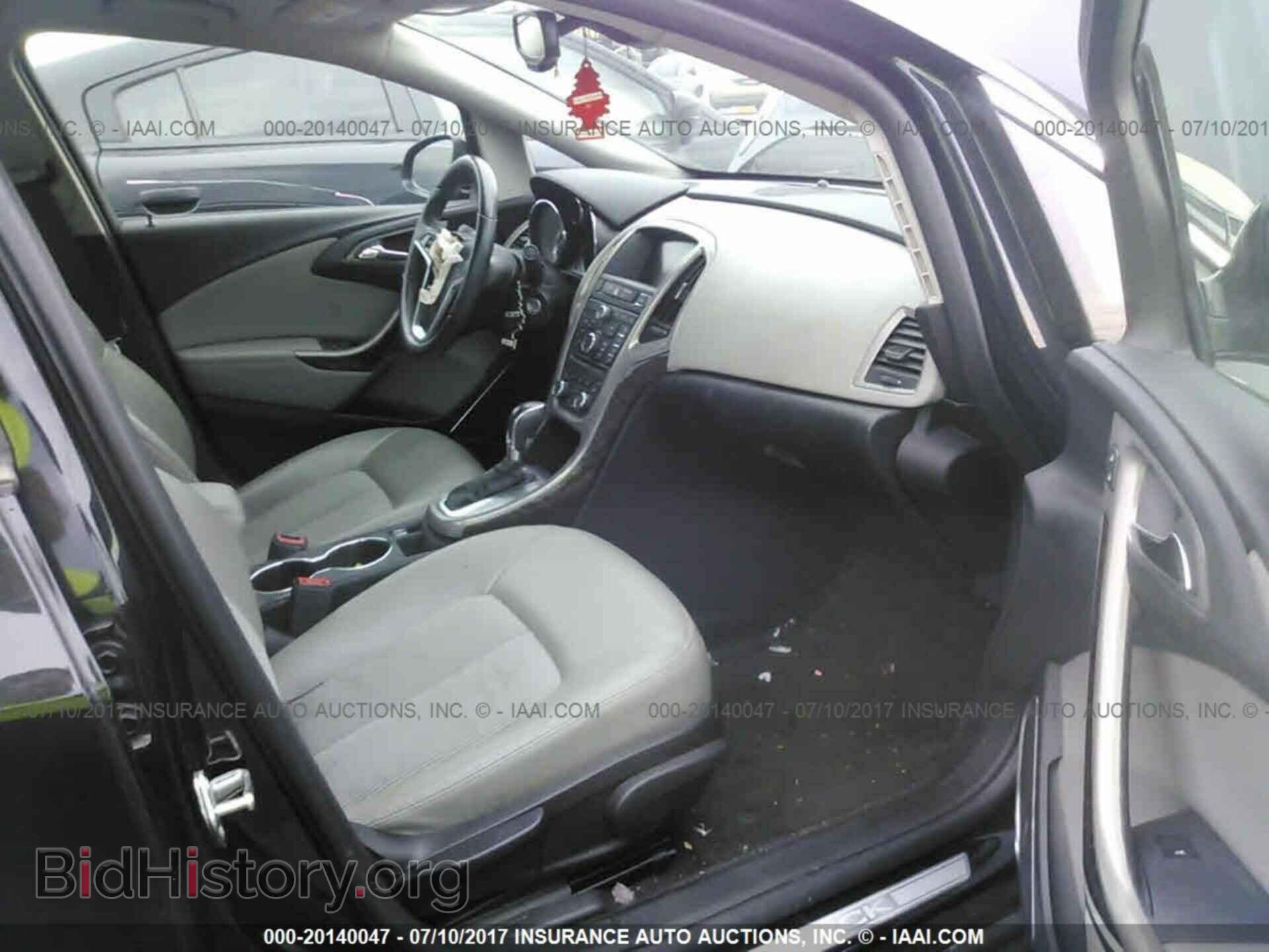 2014 Buick Verano - VIN: 1G4PR5SK8E4225021 - Photo 5