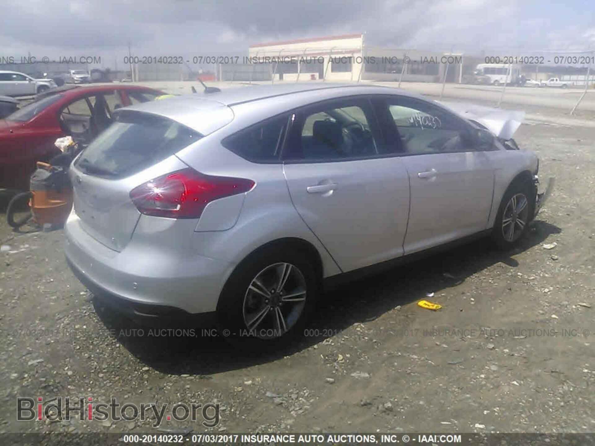 2016 Ford Focus - VIN: 1FADP3KE9GL367680 - Photo 4