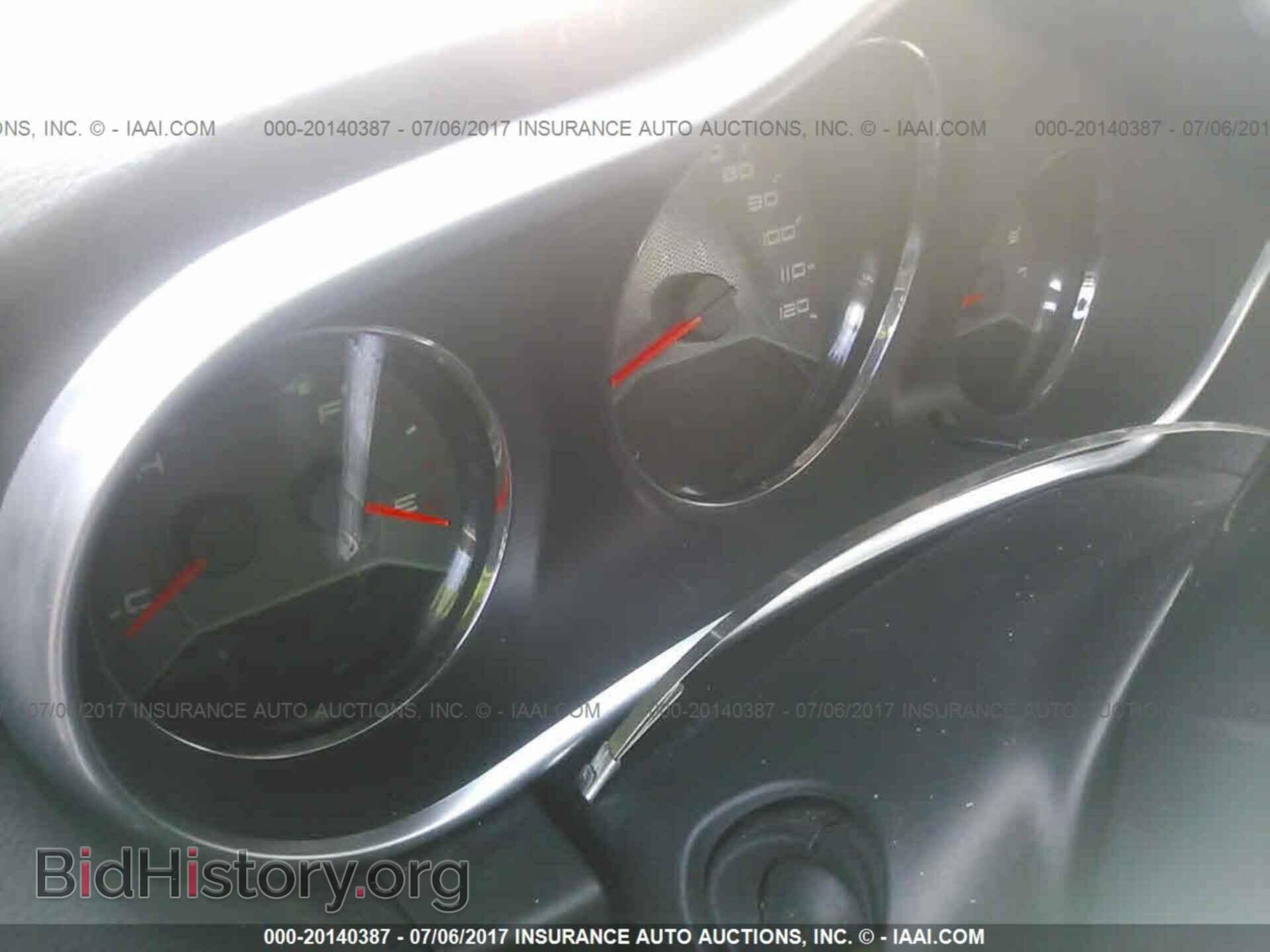 2011 Dodge Avenger - VIN: 1B3BD1FB2BN528450 - Photo 7