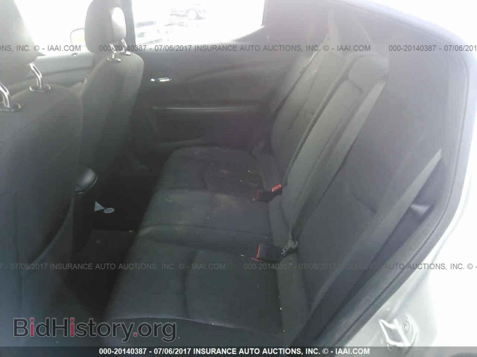 2011 Dodge Avenger - VIN: 1B3BD1FB2BN528450 - Photo 8