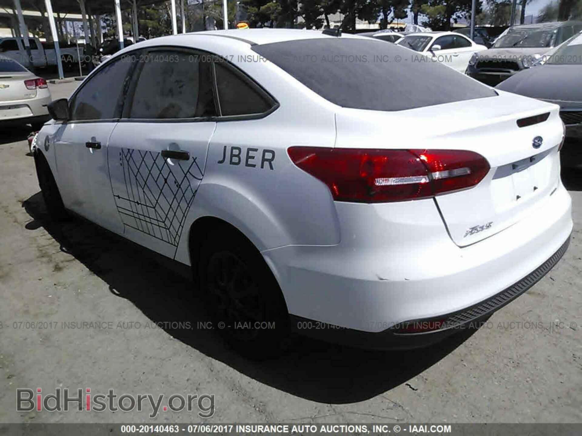 2016 Ford Focus - VIN: 1FADP3E24GL380208 - Фото 3
