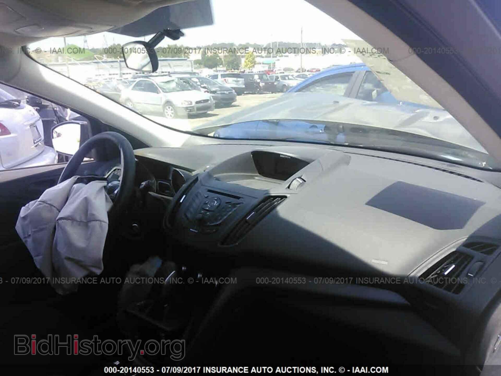 2014 Ford Escape - VIN: 1FMCU0F77EUB38040 - Photo 5