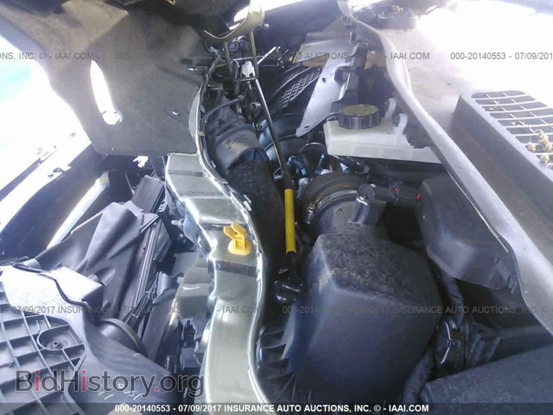 2014 Ford Escape - VIN: 1FMCU0F77EUB38040 - Photo 10