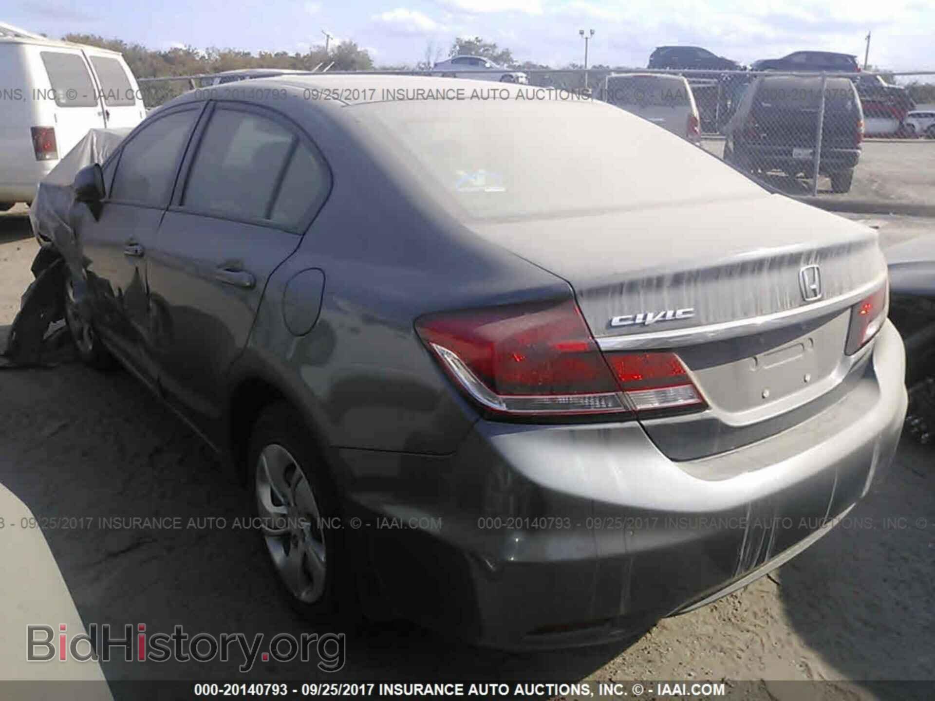 2013 Honda Civic - VIN: 19XFB2F52DE095791 - Photo 3