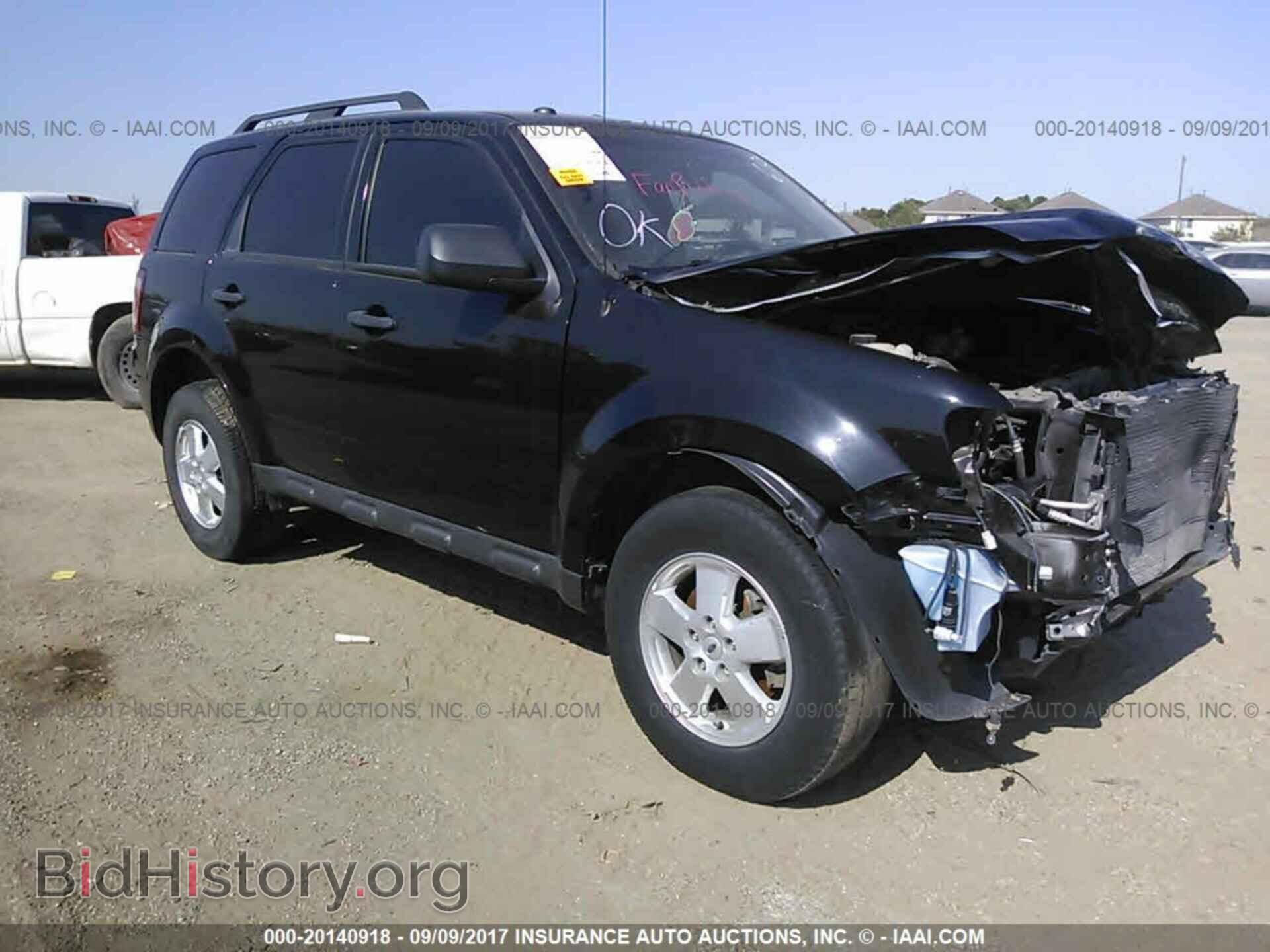 Фотография 1FMCU0D76CKB19958 - Ford Escape 2012