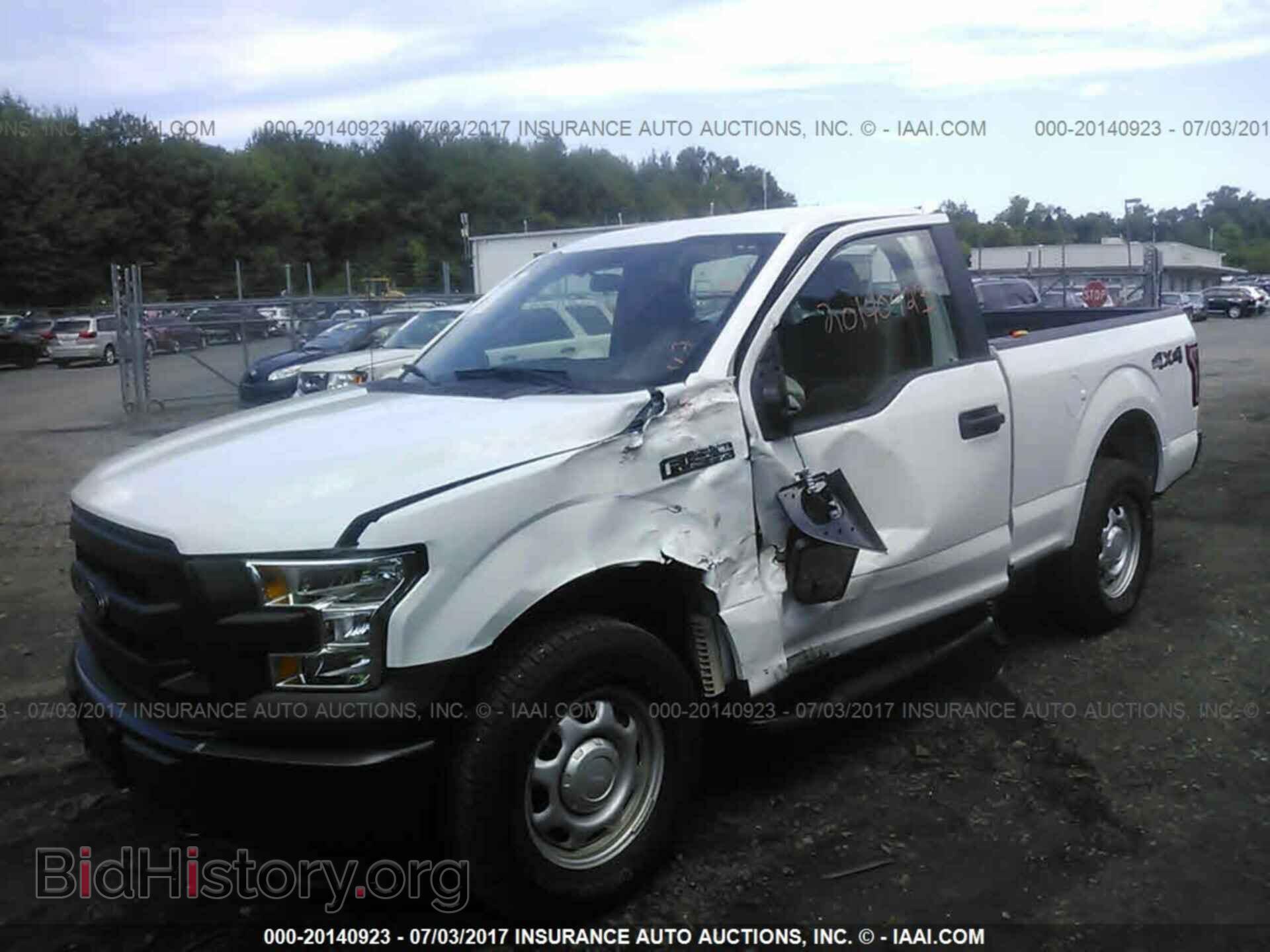 2016 Ford F150 - VIN: 1FTMF1E81GFC53761 - Фото 2