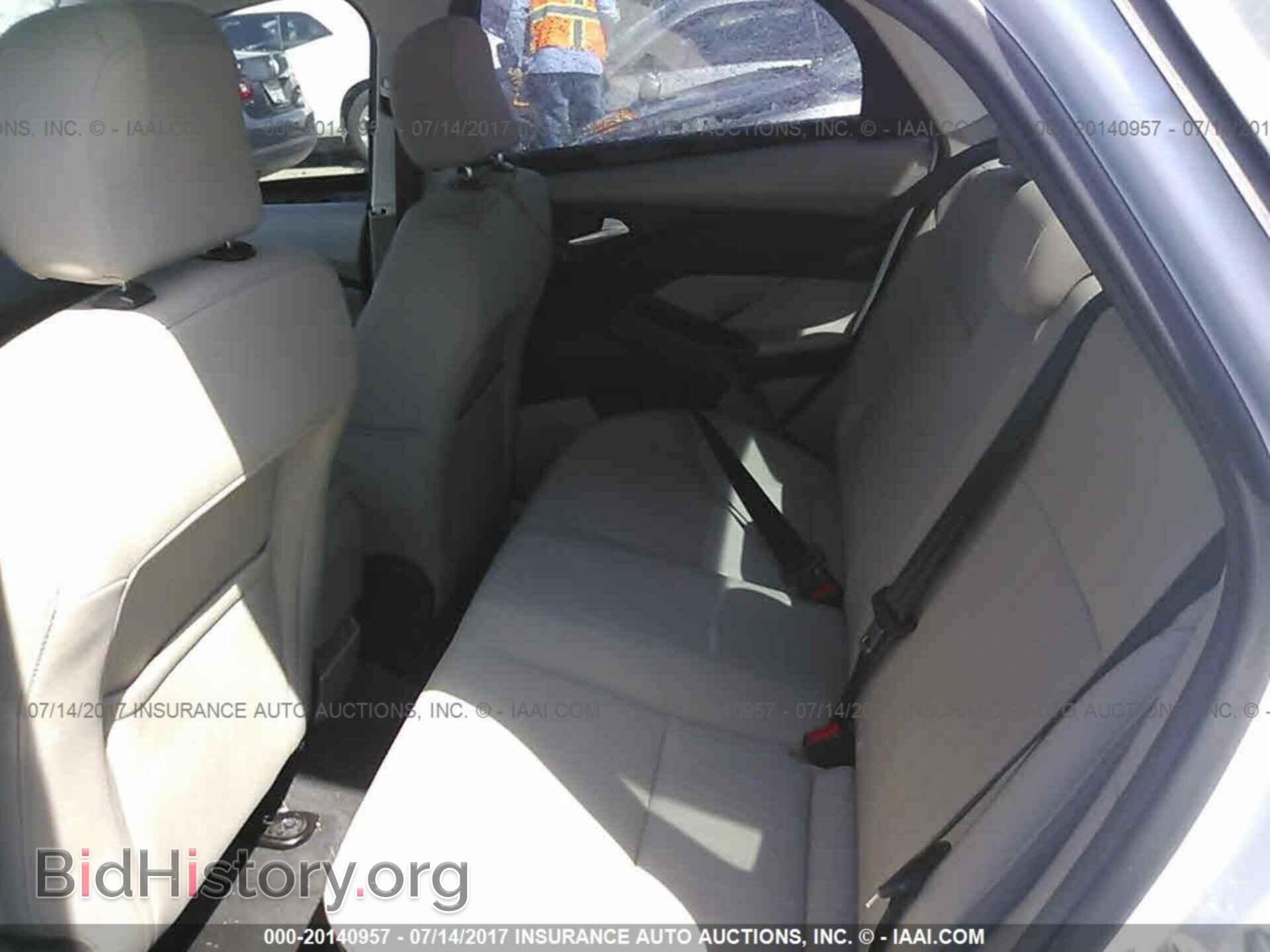 2016 Ford Focus - VIN: 1FADP3F25GL293481 - Фото 8