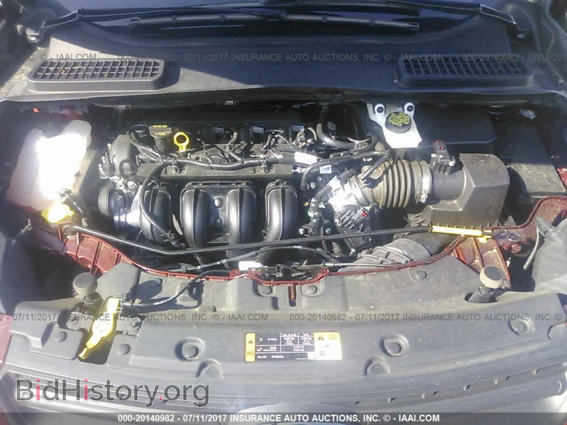 2015 Ford Escape - VIN: 1FMCU0F75FUC73552 - Photo 10